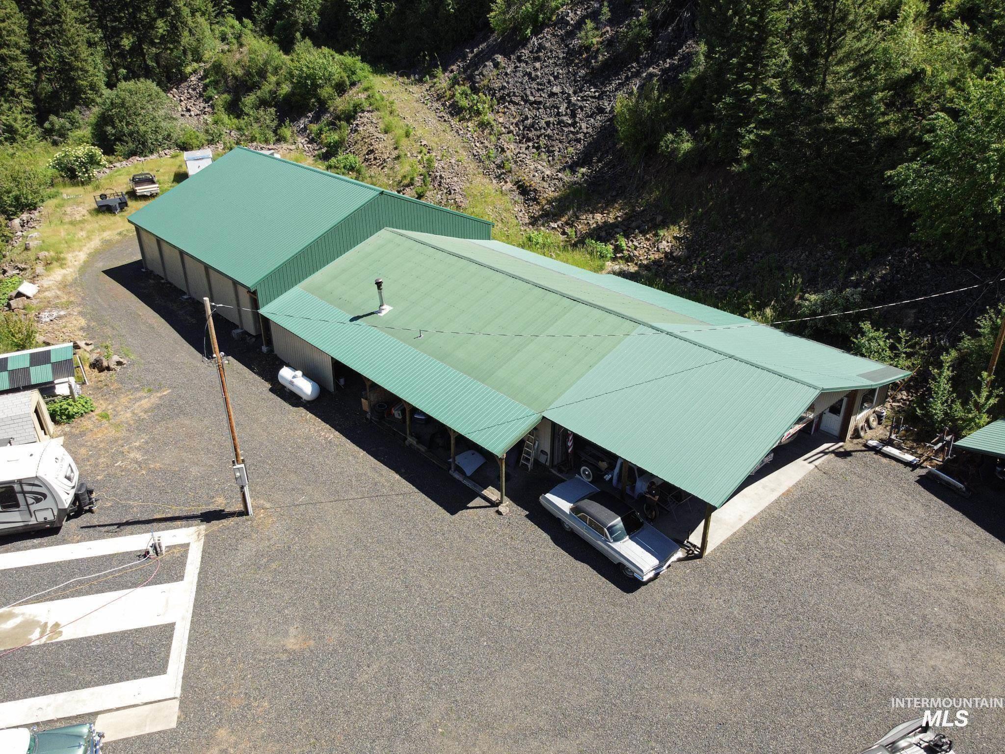 112 Three Forks Rd, Kamiah, Idaho 83536, 3 Bedrooms, 3 Bathrooms, Residential For Sale, Price $985,000,MLS 98977646