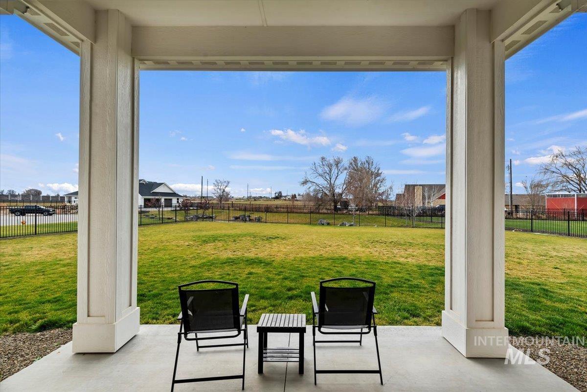 7141 E Merlin Hawk Ct, Nampa, Idaho 83686, 4 Bedrooms, 3 Bathrooms, Residential For Sale, Price $940,000,MLS 98977652