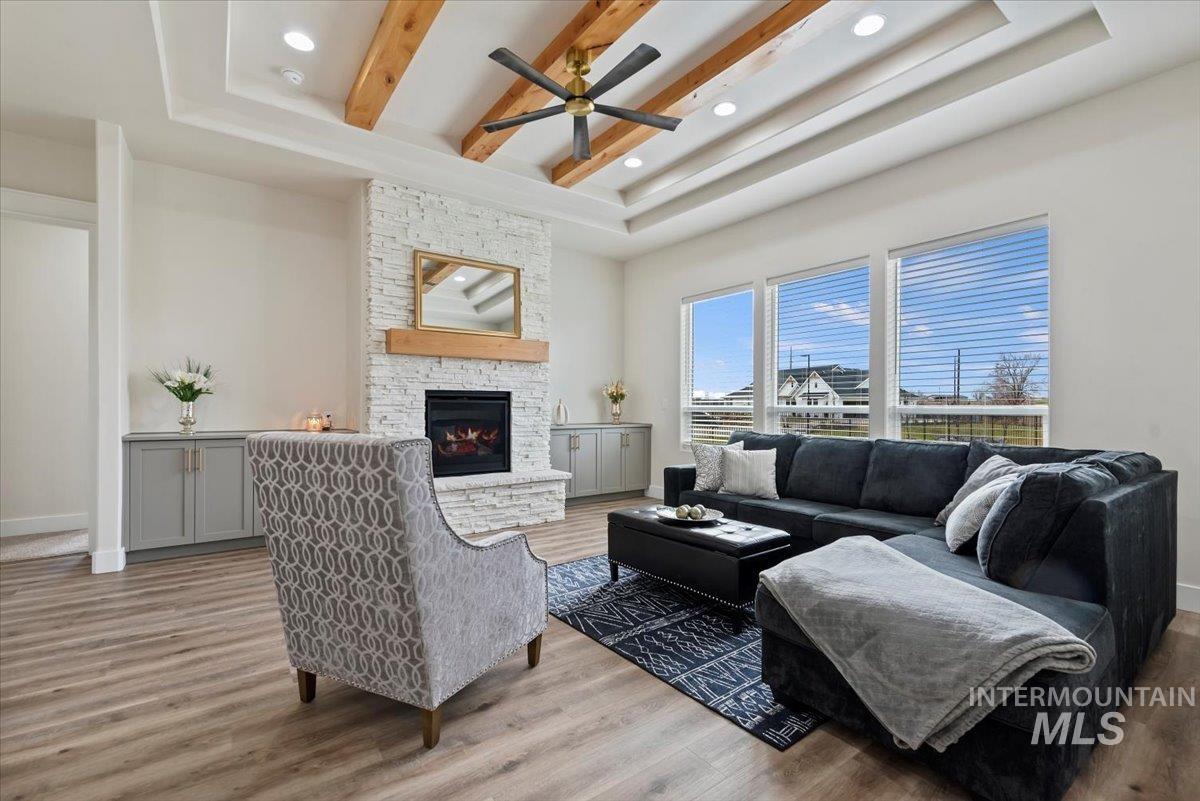 7141 E Merlin Hawk Ct, Nampa, Idaho 83686, 4 Bedrooms, 3 Bathrooms, Residential For Sale, Price $940,000,MLS 98977652