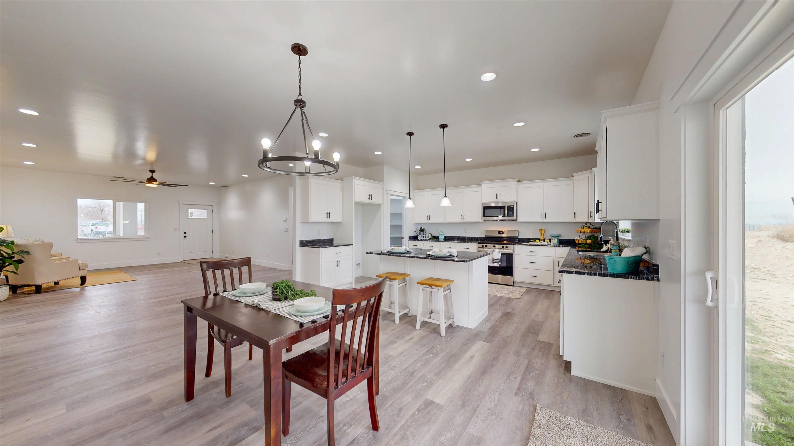 304 Shillington Court, Minidoka, Idaho 83343, 4 Bedrooms, 2 Bathrooms, Residential For Sale, Price $510,000,MLS 98977654