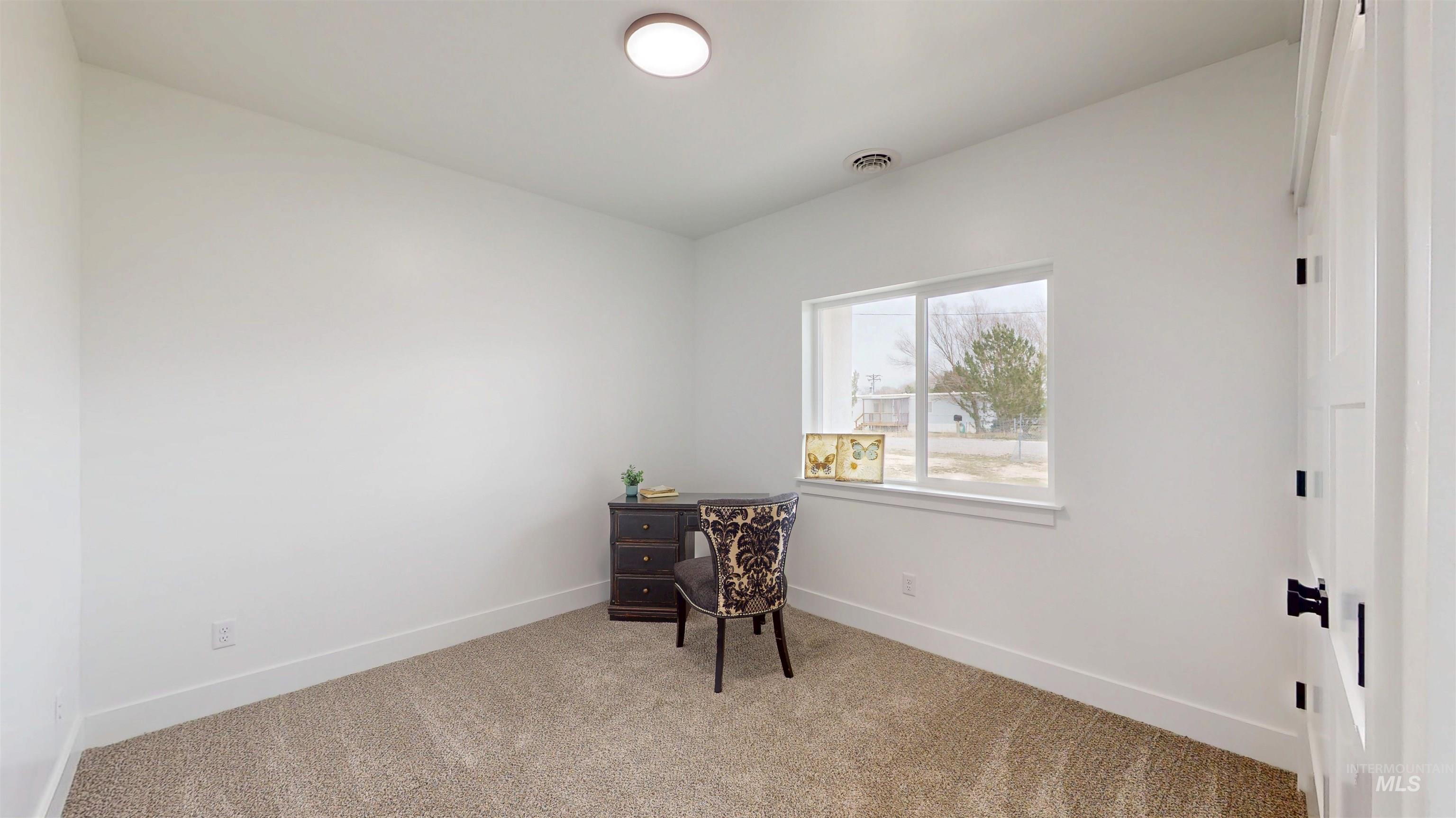 304 Shillington Court, Minidoka, Idaho 83343, 4 Bedrooms, 2 Bathrooms, Residential For Sale, Price $510,000,MLS 98977654