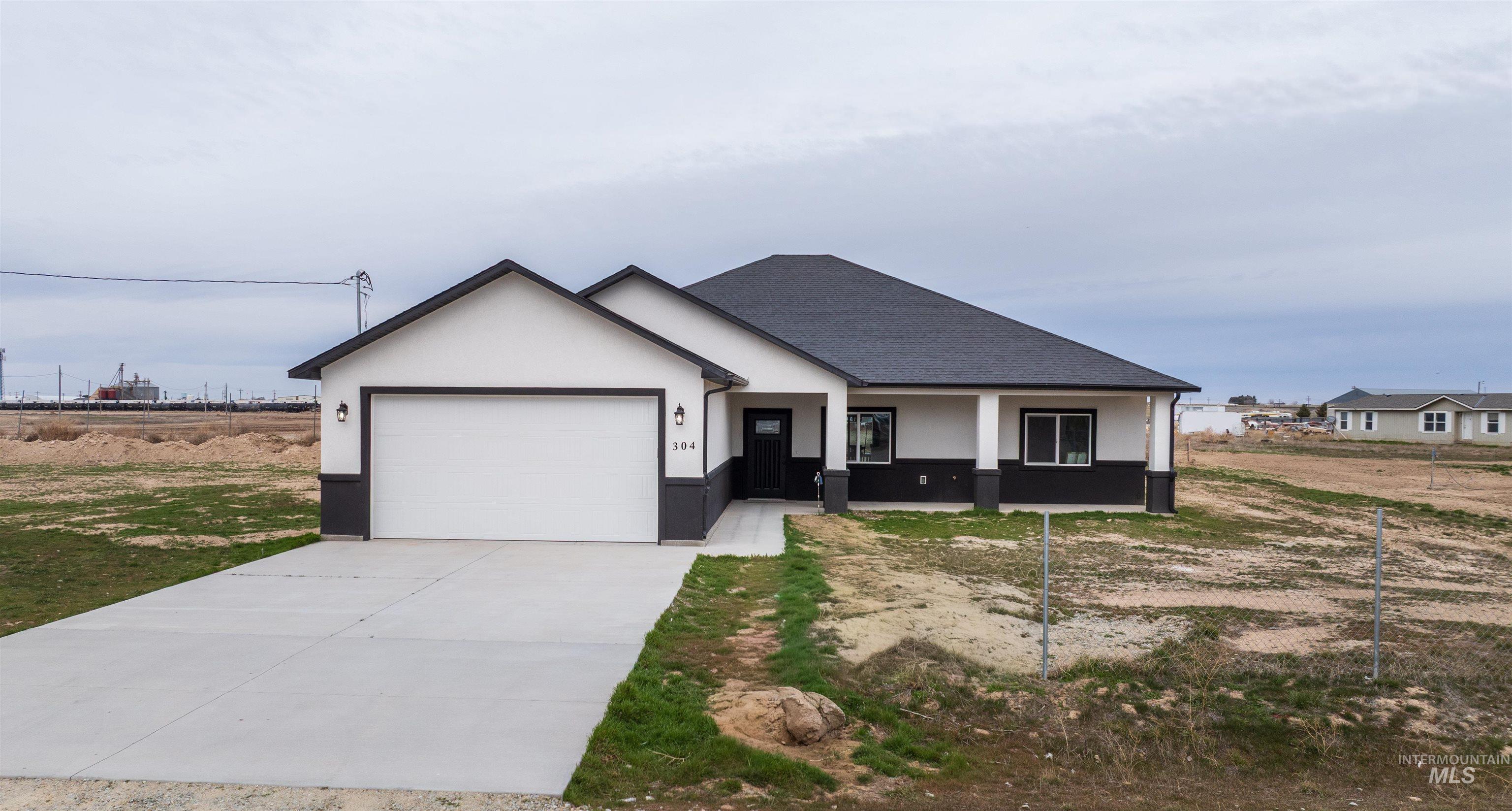 304 Shillington Court, Minidoka, Idaho 83343, 4 Bedrooms, 2 Bathrooms, Residential For Sale, Price $510,000,MLS 98977654