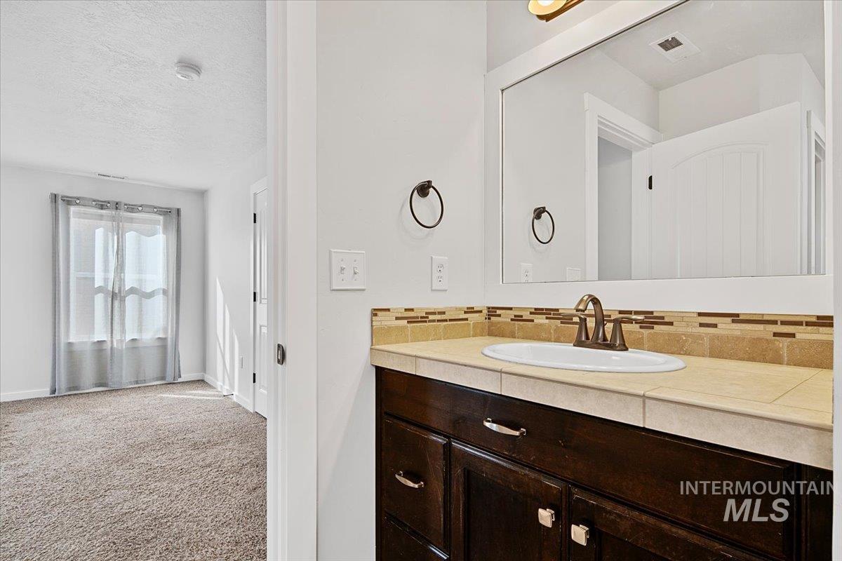 4494 S Axiom, Boise, Idaho 83716, 3 Bedrooms, 2.5 Bathrooms, Residential For Sale, Price $518,500,MLS 98977655