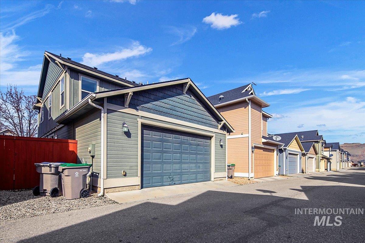 4494 S Axiom, Boise, Idaho 83716, 3 Bedrooms, 2.5 Bathrooms, Residential For Sale, Price $518,500,MLS 98977655