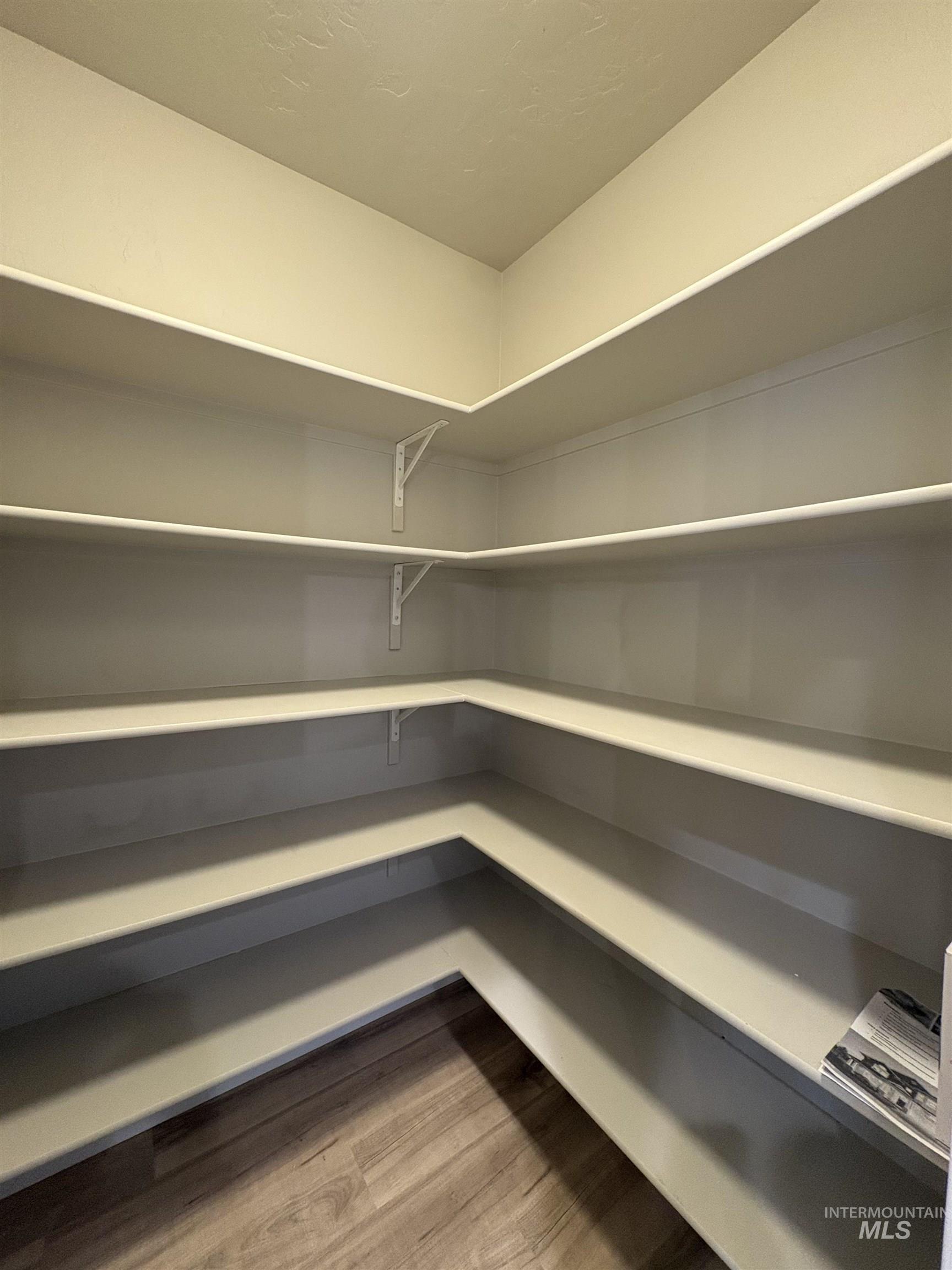 2184 Austin Way, Fruitland, Idaho 83619, 3 Bedrooms, 2 Bathrooms, Residential For Sale, Price $420,000,MLS 98977656