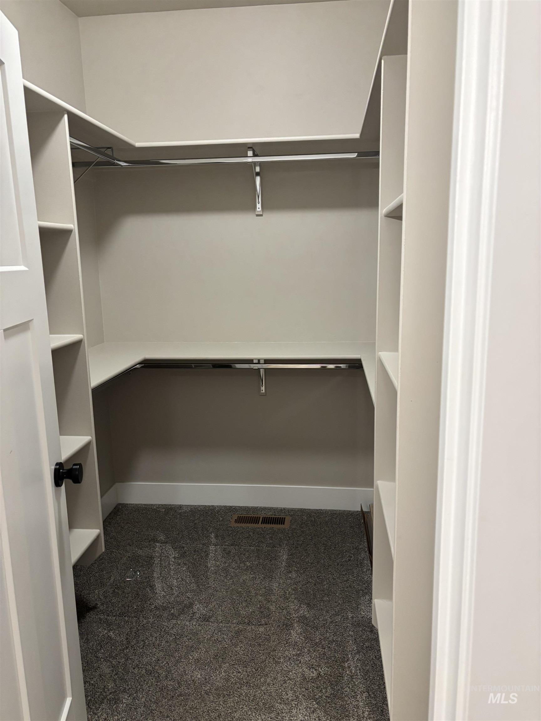 2184 Austin Way, Fruitland, Idaho 83619, 3 Bedrooms, 2 Bathrooms, Residential For Sale, Price $420,000,MLS 98977656