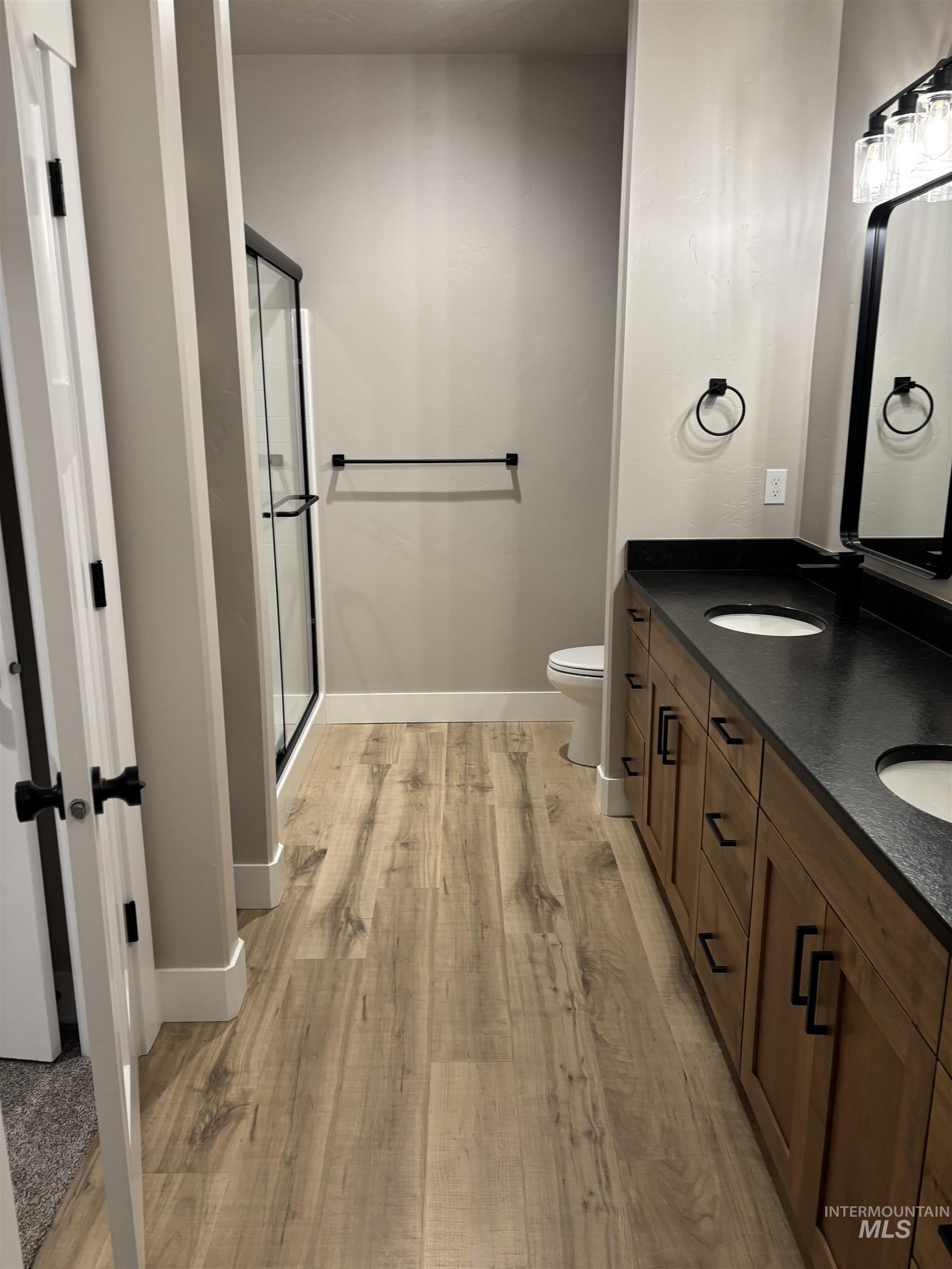 2184 Austin Way, Fruitland, Idaho 83619, 3 Bedrooms, 2 Bathrooms, Residential For Sale, Price $420,000,MLS 98977656