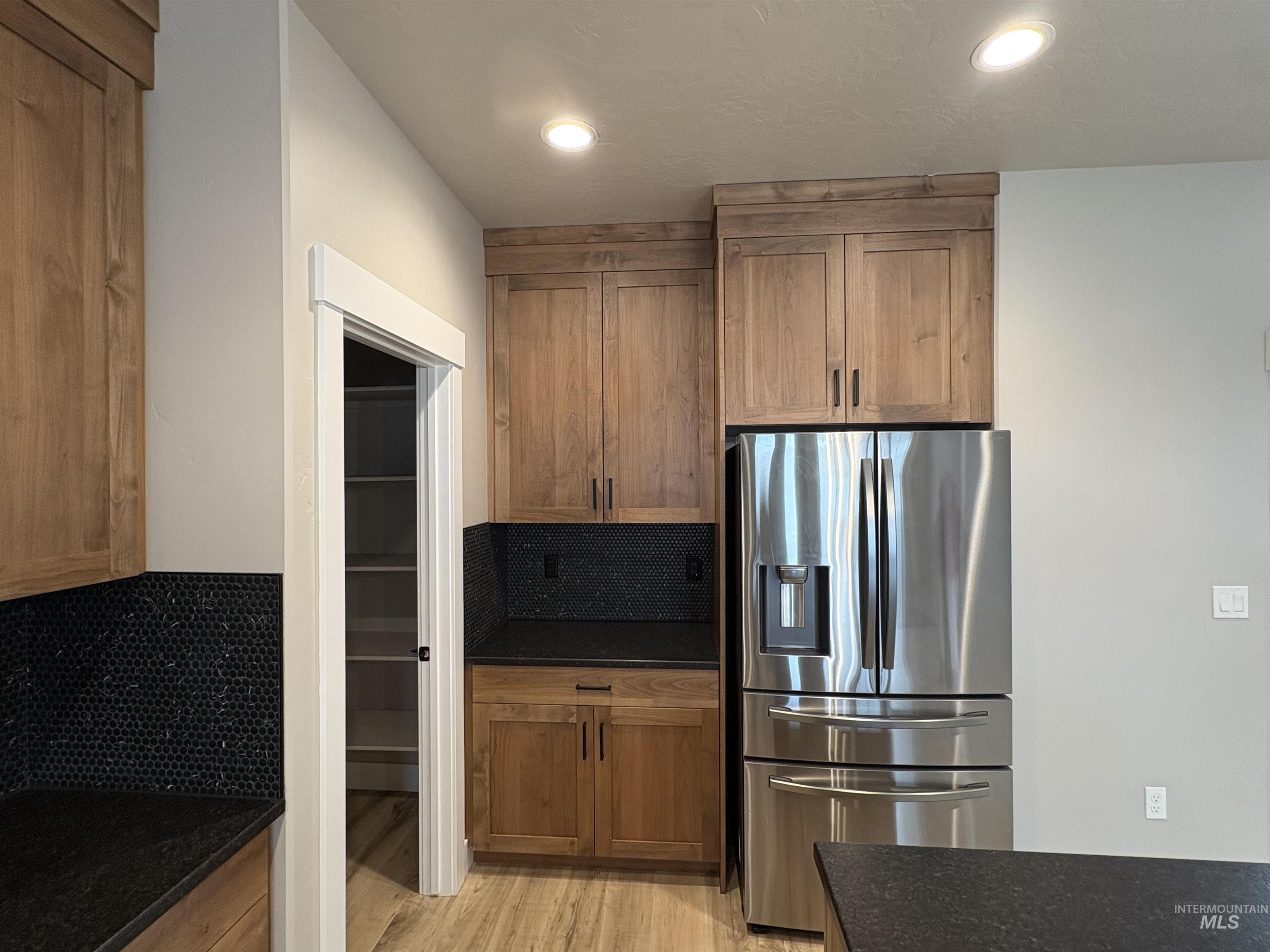 2184 Austin Way, Fruitland, Idaho 83619, 3 Bedrooms, 2 Bathrooms, Residential For Sale, Price $420,000,MLS 98977656