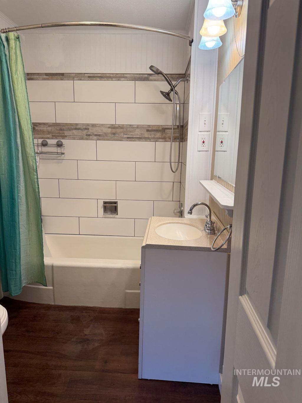 1269 Main Street, Pomeroy, Washington 99347, 5 Bedrooms, 3 Bathrooms, Residential For Sale, Price $389,000,MLS 98977659