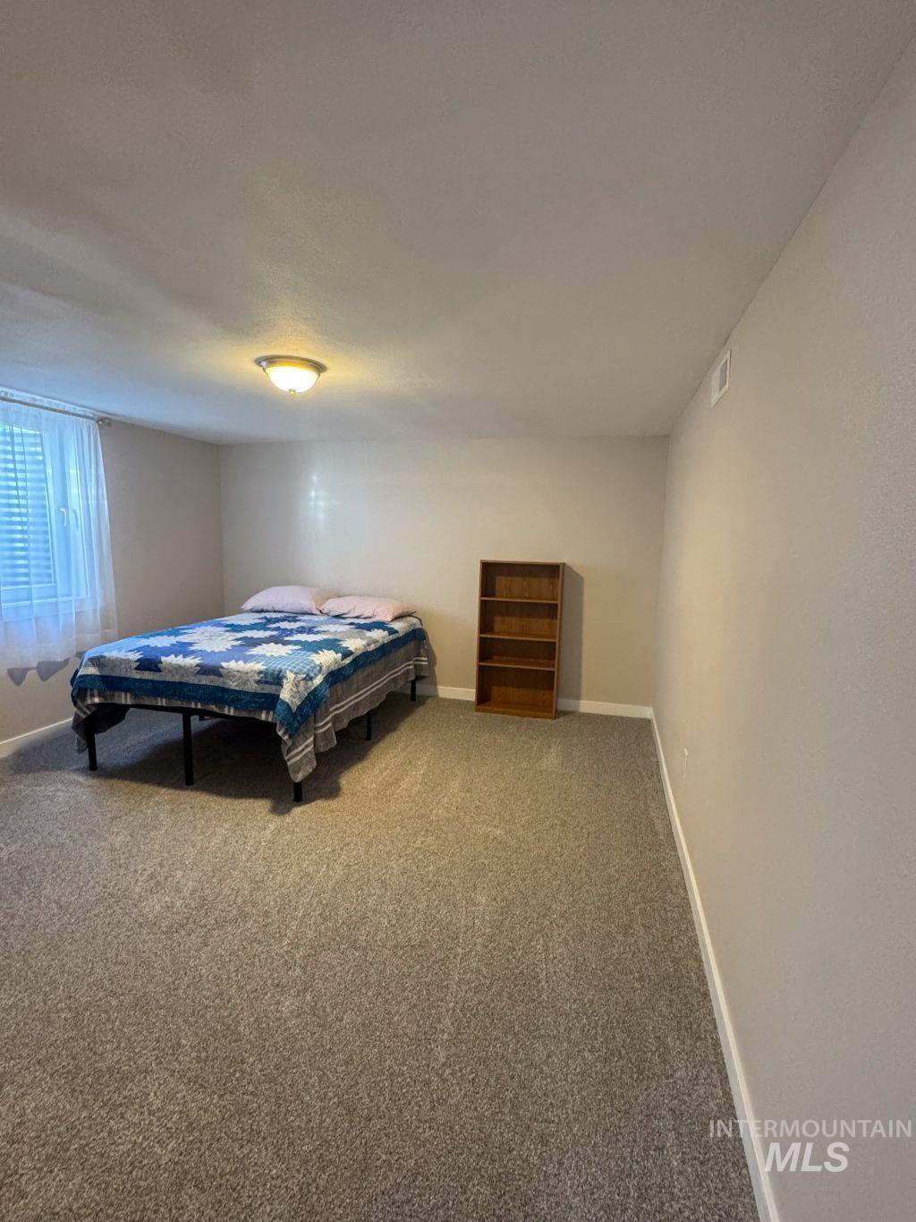 1269 Main Street, Pomeroy, Washington 99347, 5 Bedrooms, 3 Bathrooms, Residential For Sale, Price $389,000,MLS 98977659