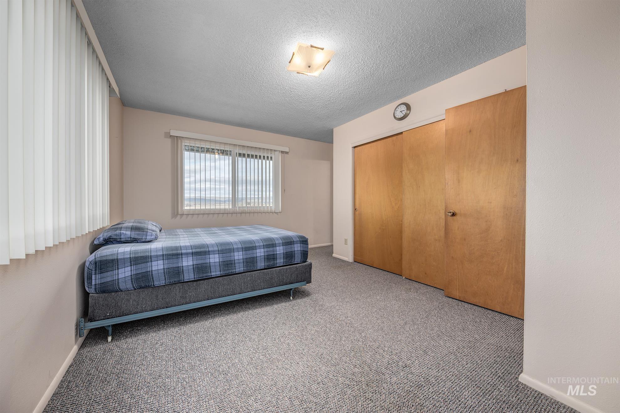 1684 Cove Road, Weiser, Idaho 83672, 5 Bedrooms, 2 Bathrooms, Residential For Sale, Price $610,000,MLS 98977660