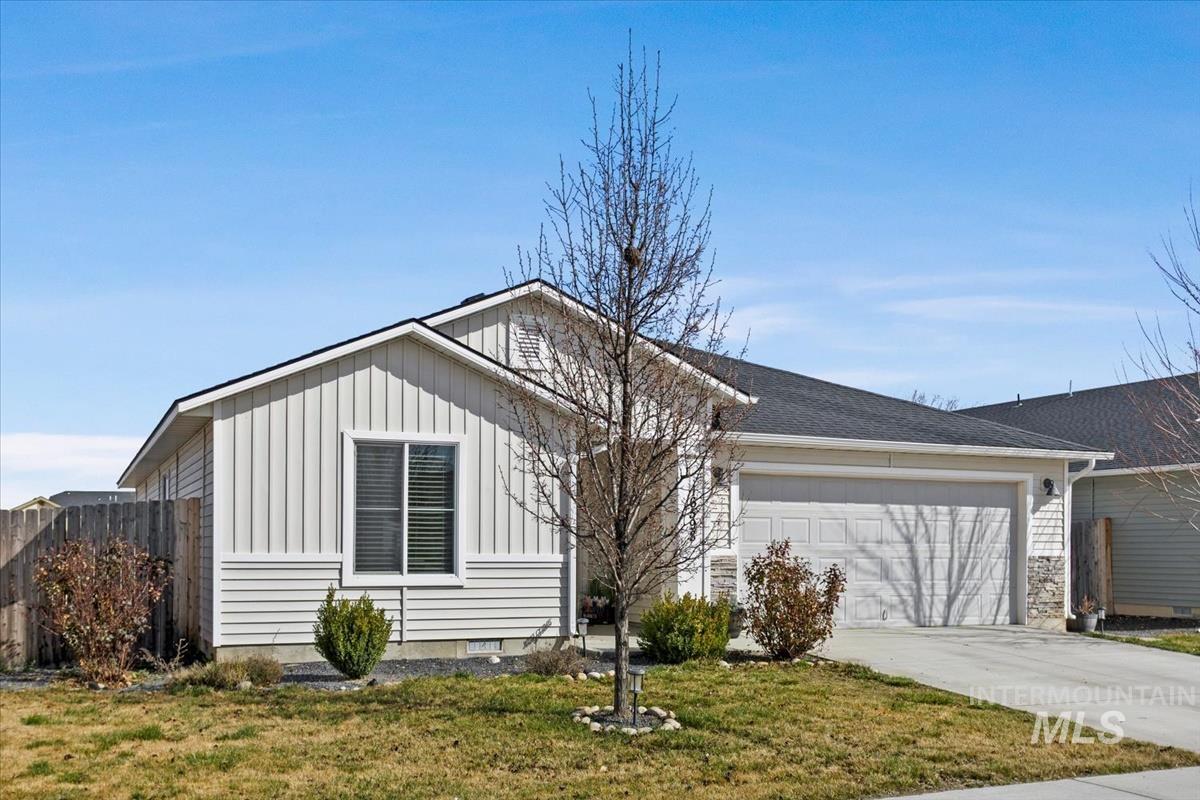 16598 Corrine Ave., Caldwell, Idaho 83607, 3 Bedrooms, 2 Bathrooms, Residential For Sale, Price $369,990, 98977661