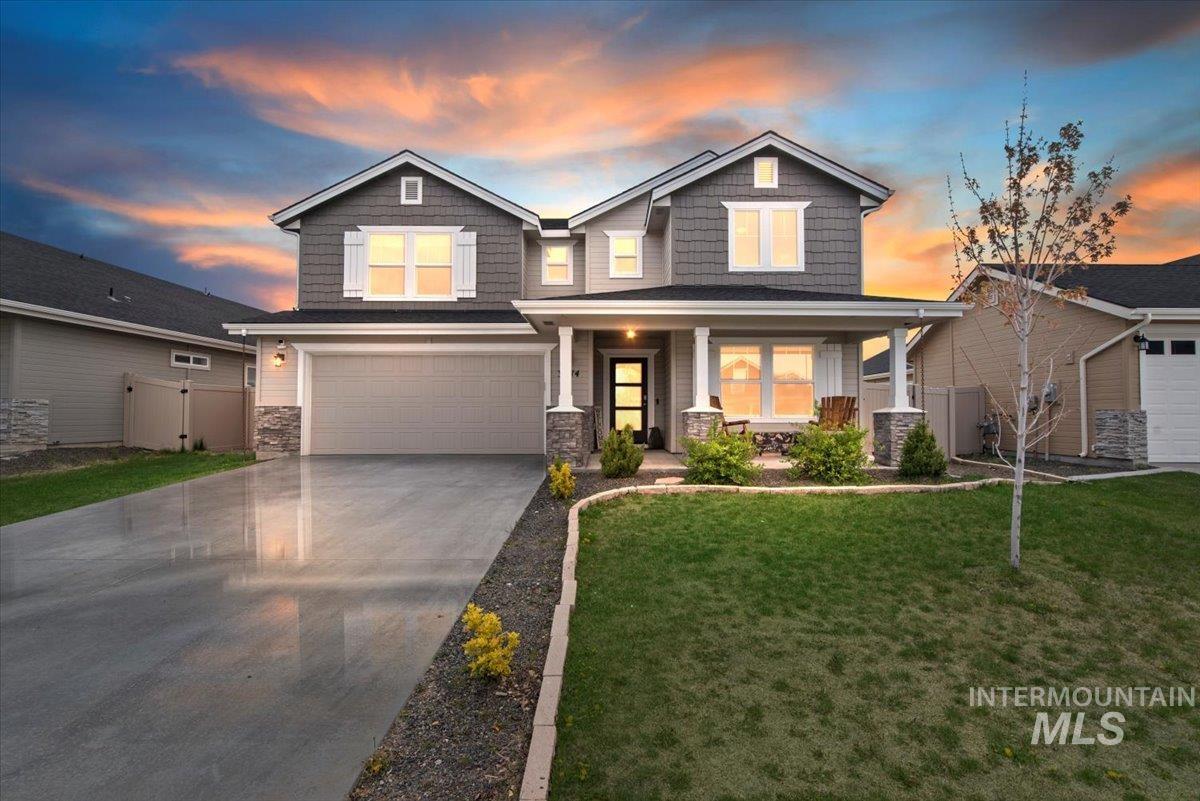 3074 N Greengate Way, Star, Idaho 83669, 5 Bedrooms, 4 Bathrooms, Residential For Sale, Price $599,990,MLS 98977665