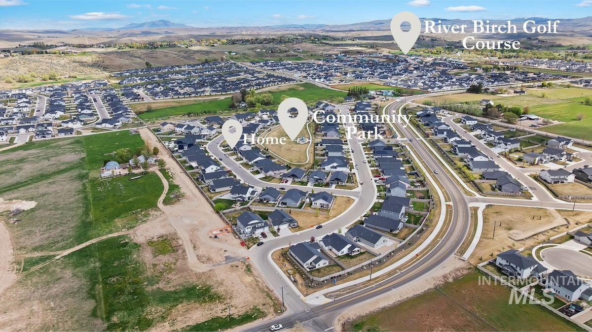 3074 N Greengate Way, Star, Idaho 83669, 5 Bedrooms, 4 Bathrooms, Residential For Sale, Price $599,990,MLS 98977665