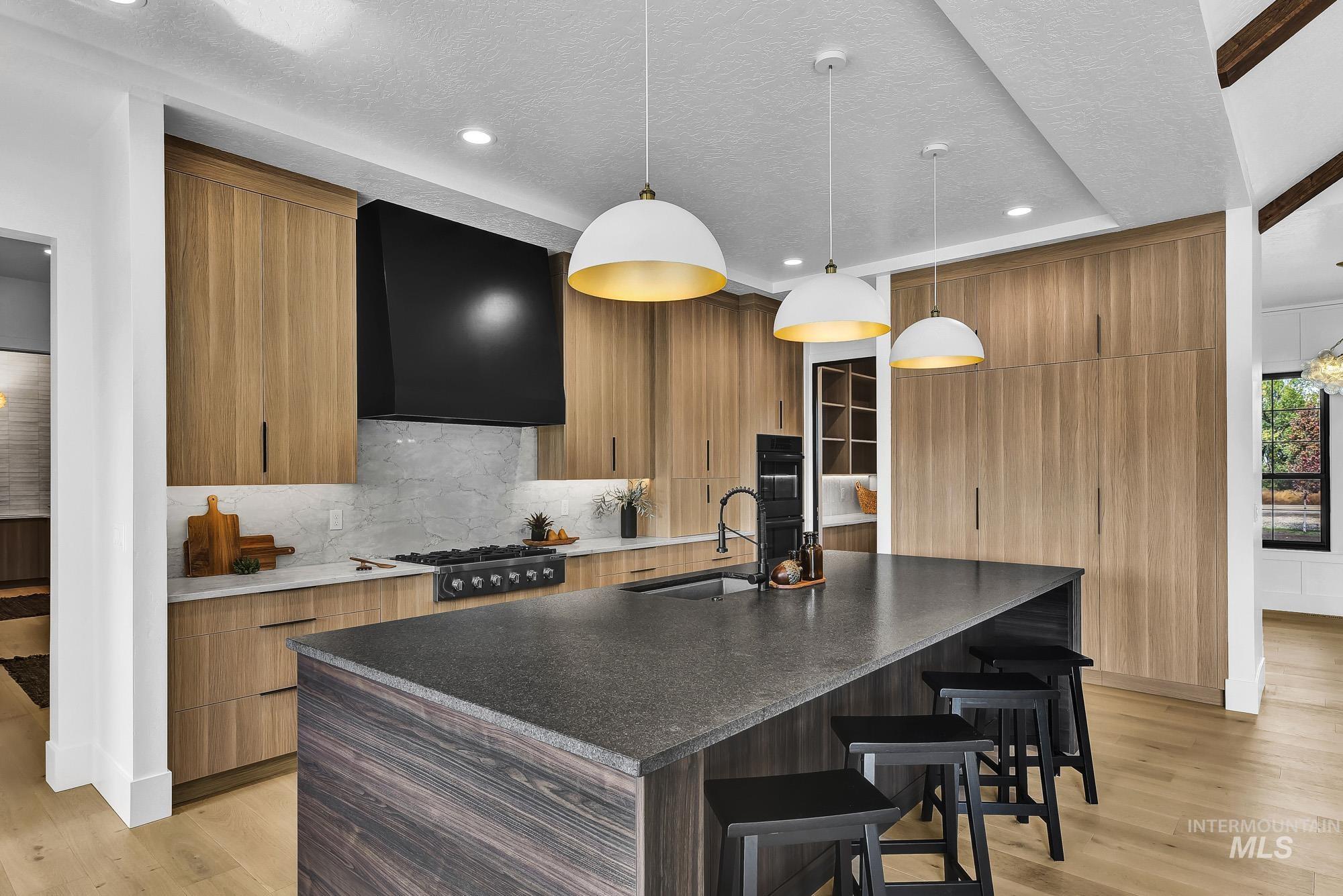 13531 Lake Shore Dr, Nampa, Idaho 83686, 3 Bedrooms, 3.5 Bathrooms, Residential For Sale, Price $1,429,000,MLS 98977667