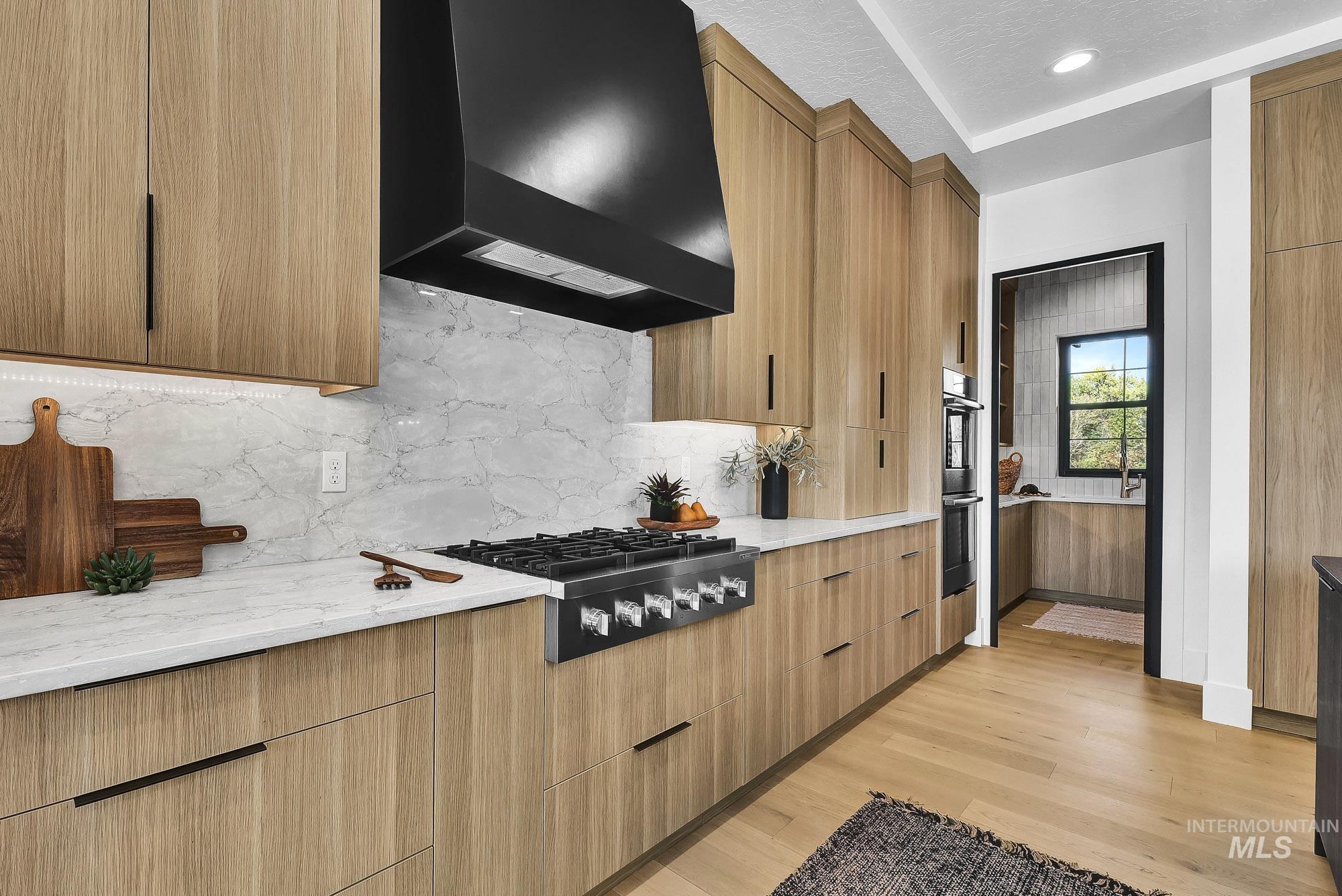 13531 Lake Shore Dr, Nampa, Idaho 83686, 3 Bedrooms, 3.5 Bathrooms, Residential For Sale, Price $1,429,000,MLS 98977667