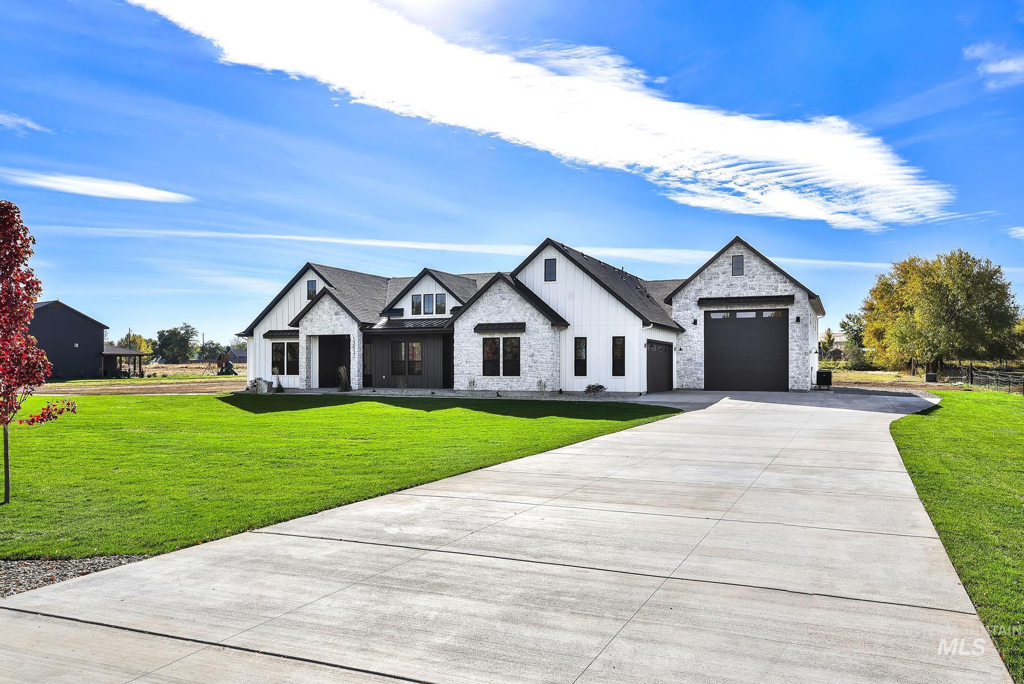 13531 Lake Shore Dr, Nampa, Idaho 83686, 3 Bedrooms, 3.5 Bathrooms, Residential For Sale, Price $1,429,000,MLS 98977667