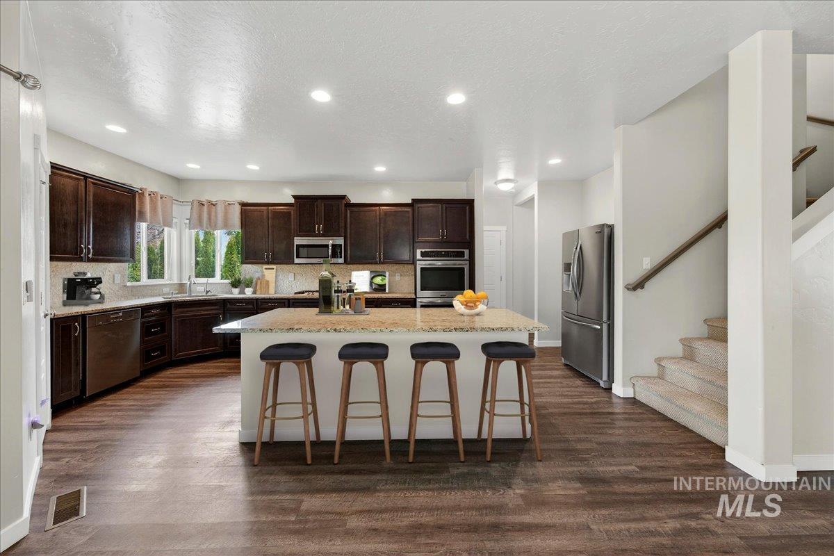 11862 W ARDYCE ST, Boise, Idaho 83713, 5 Bedrooms, 2.5 Bathrooms, Residential For Sale, Price $609,900,MLS 98977670