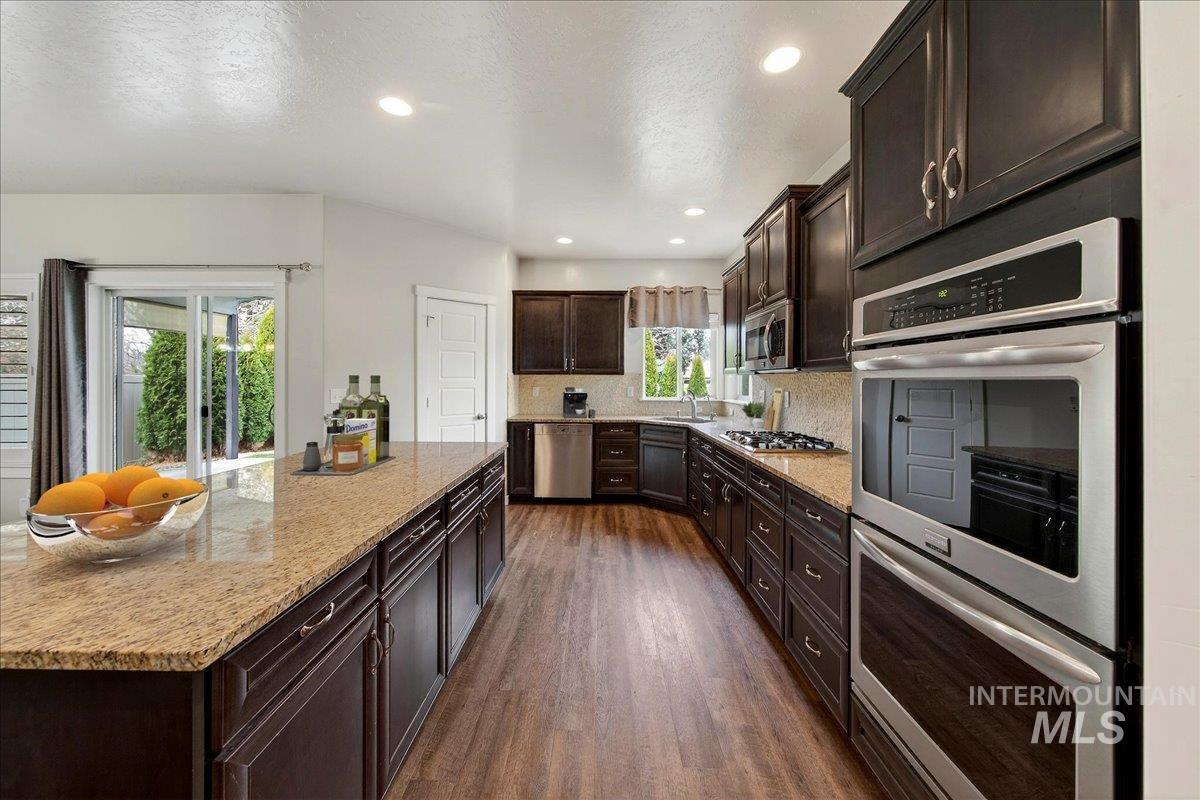 11862 W ARDYCE ST, Boise, Idaho 83713, 5 Bedrooms, 2.5 Bathrooms, Residential For Sale, Price $609,900,MLS 98977670