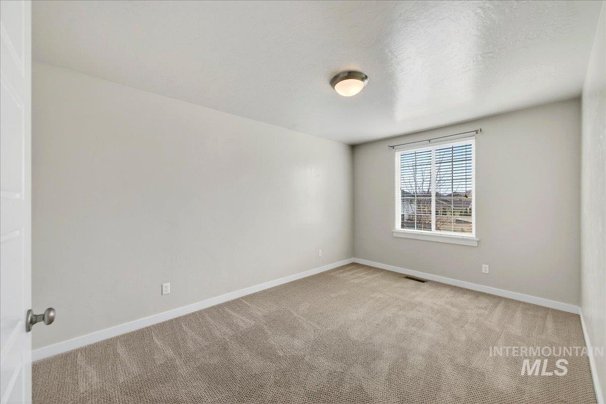 11862 W ARDYCE ST, Boise, Idaho 83713, 5 Bedrooms, 2.5 Bathrooms, Residential For Sale, Price $617,500,MLS 98977670