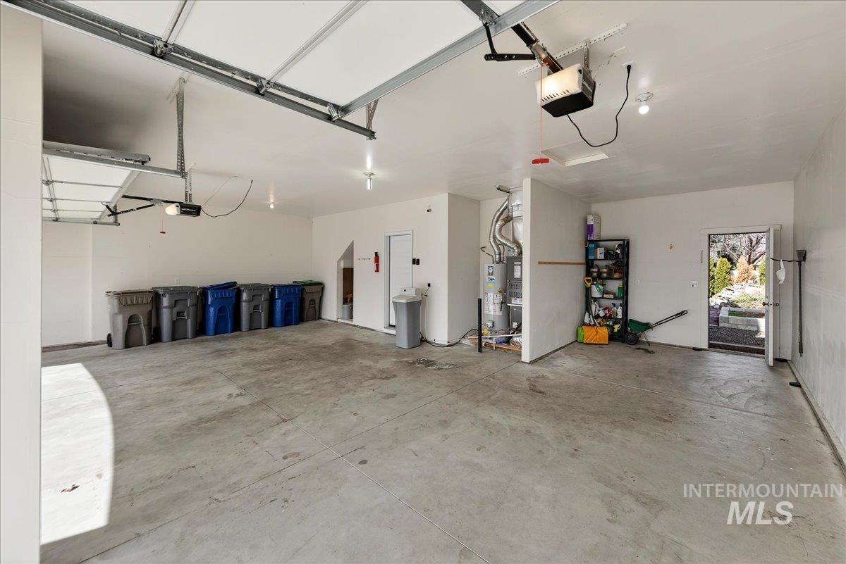 11862 W ARDYCE ST, Boise, Idaho 83713, 5 Bedrooms, 2.5 Bathrooms, Residential For Sale, Price $617,500,MLS 98977670