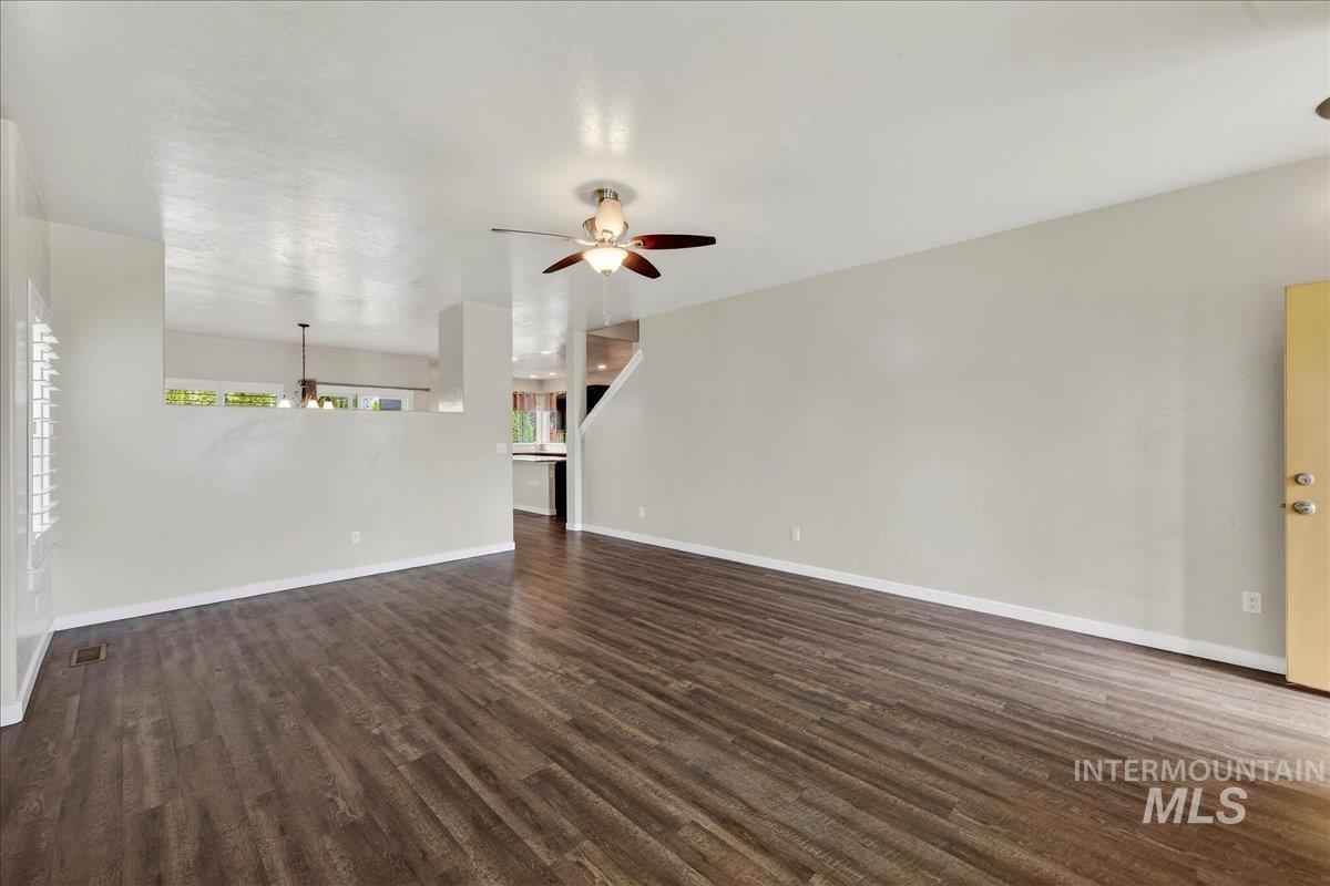 11862 W ARDYCE ST, Boise, Idaho 83713, 5 Bedrooms, 2.5 Bathrooms, Residential For Sale, Price $617,500,MLS 98977670