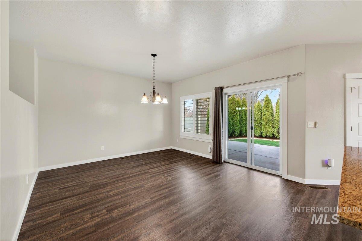 11862 W ARDYCE ST, Boise, Idaho 83713, 5 Bedrooms, 2.5 Bathrooms, Residential For Sale, Price $617,500,MLS 98977670