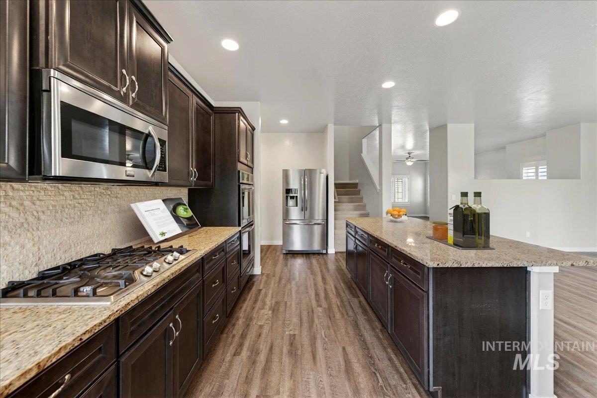 11862 W ARDYCE ST, Boise, Idaho 83713, 5 Bedrooms, 2.5 Bathrooms, Residential For Sale, Price $609,900,MLS 98977670