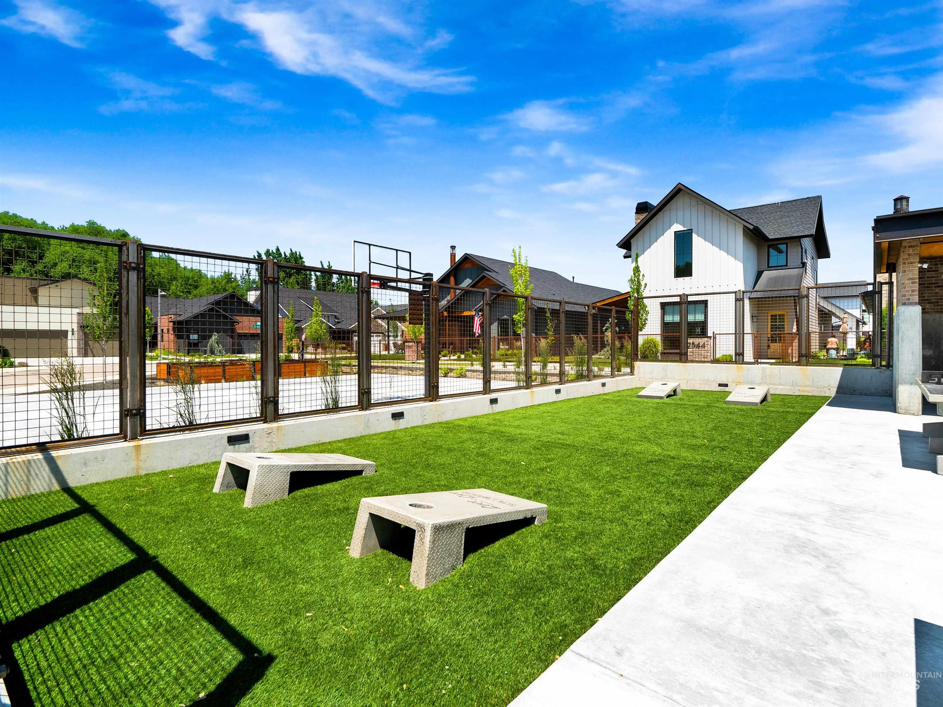 2526 W Rustic Forge St, Eagle, Idaho 83616, 3 Bedrooms, 3 Bathrooms, Residential For Sale, Price $975,000, 98977671