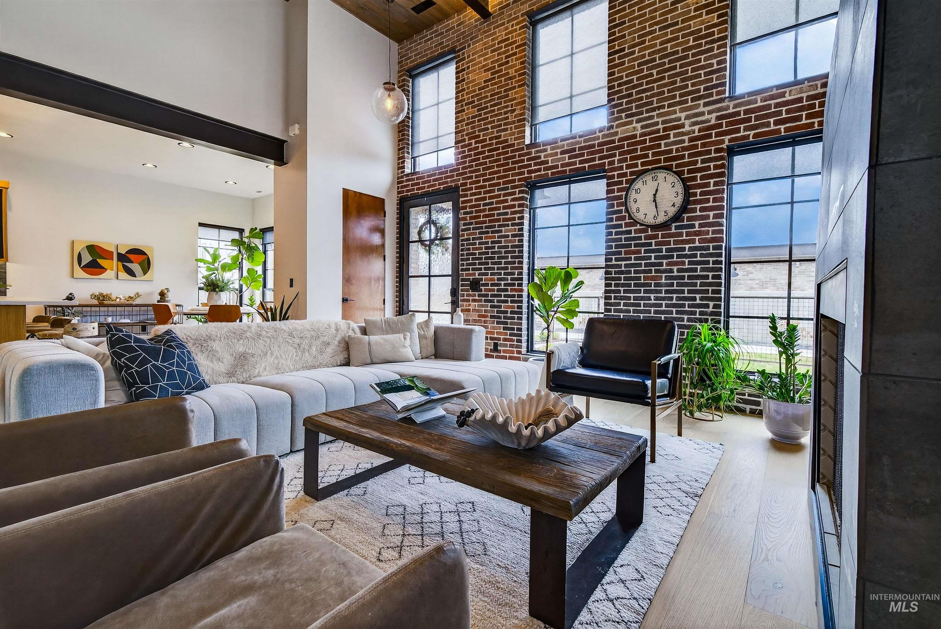 2526 W Rustic Forge St, Eagle, Idaho 83616, 3 Bedrooms, 3 Bathrooms, Residential For Sale, Price $975,000, 98977671