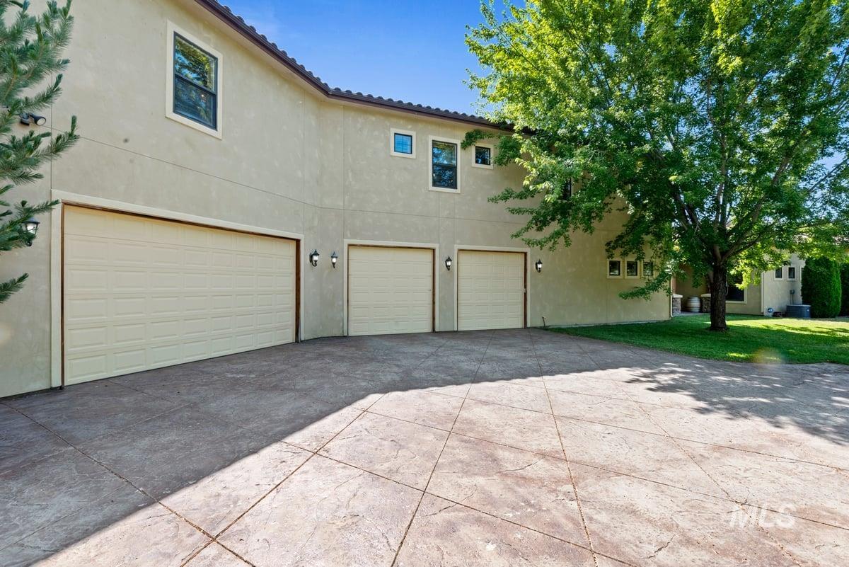 2515 N Big Sky Place, Eagle, Idaho 83616, 6 Bedrooms, 7.5 Bathrooms, Residential For Sale, Price $4,500,000,MLS 98977674