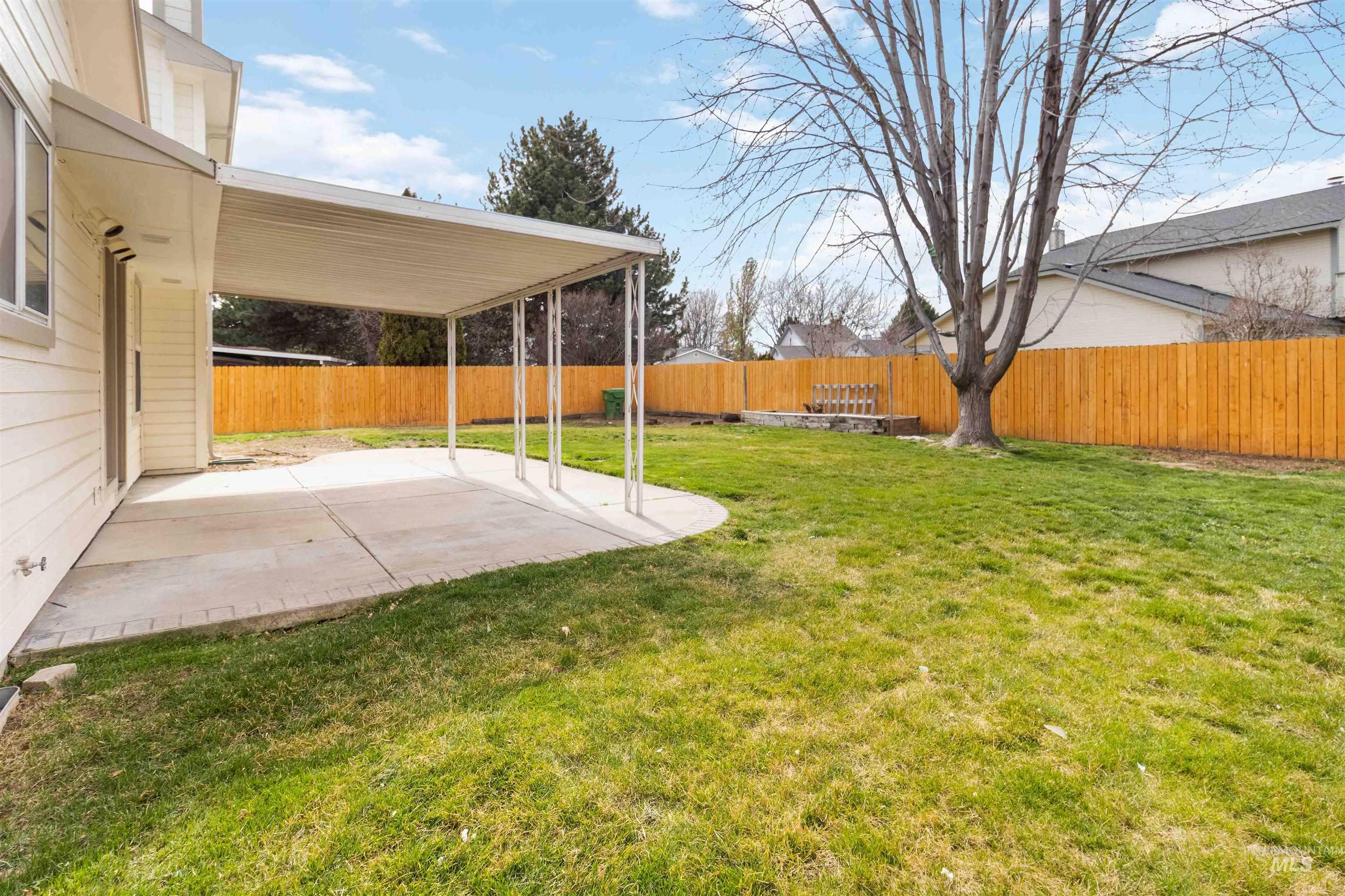 2135 Monaco Way, Meridian, Idaho 83642, 4 Bedrooms, 3 Bathrooms, Residential For Sale, Price $485,000,MLS 98977679