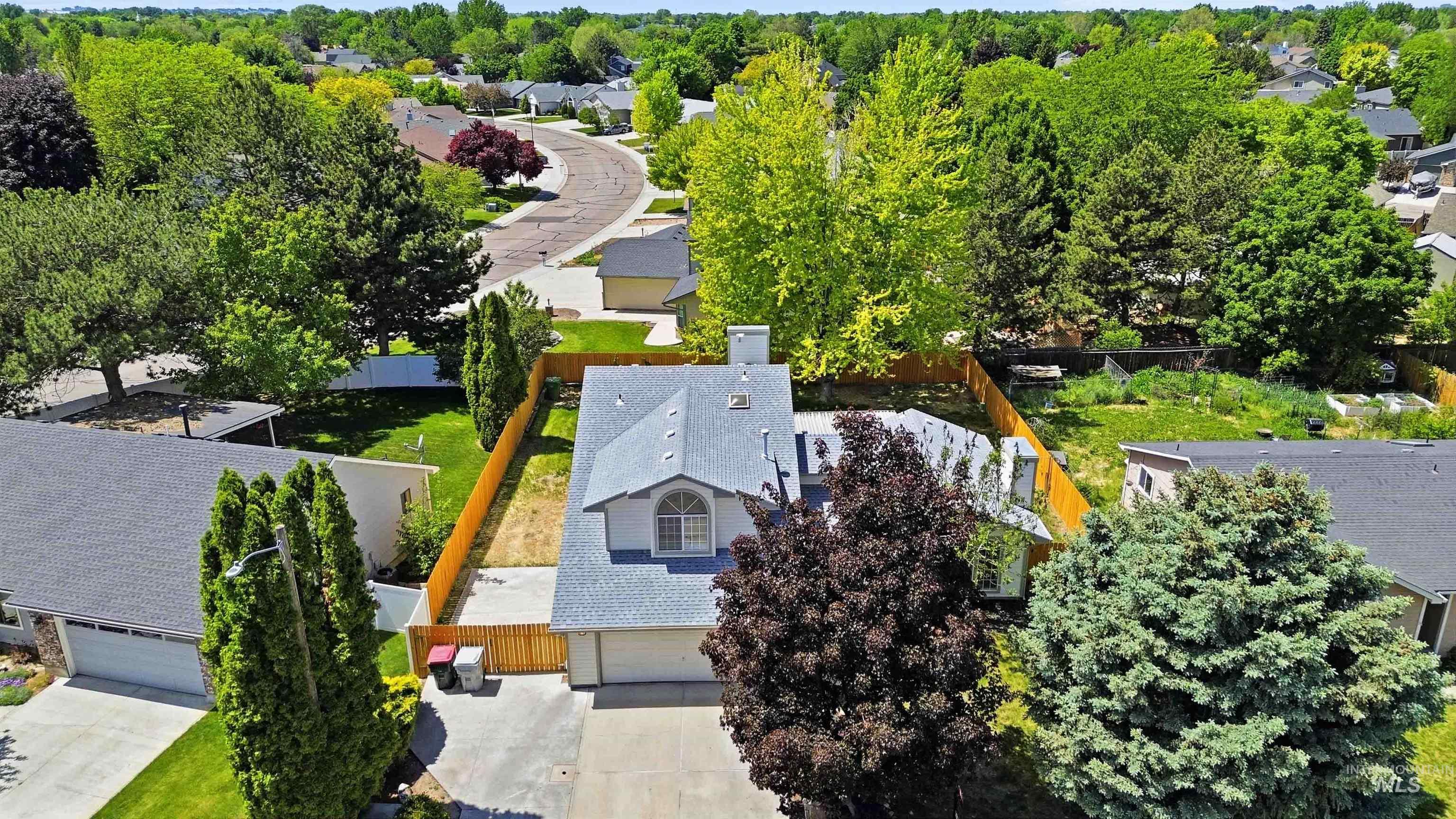 2135 Monaco Way, Meridian, Idaho 83642, 4 Bedrooms, 3 Bathrooms, Residential For Sale, Price $485,000, 98977679