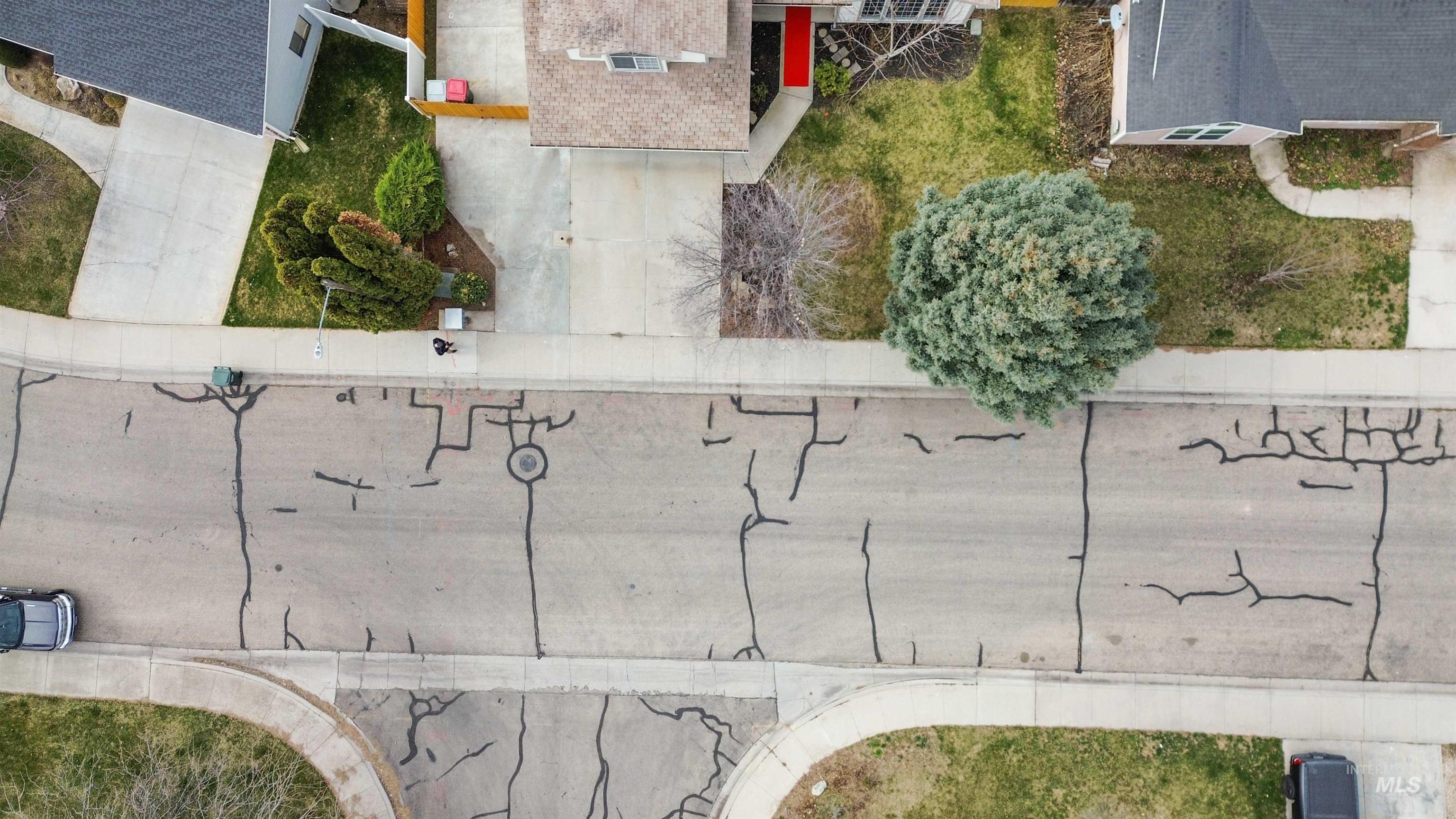 2135 Monaco Way, Meridian, Idaho 83642, 4 Bedrooms, 3 Bathrooms, Residential For Sale, Price $485,000,MLS 98977679