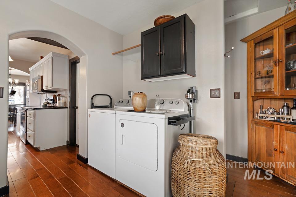 218 W Elm St, New Plymouth, Idaho 83655, 3 Bedrooms, 2 Bathrooms, Residential For Sale, Price $379,900,MLS 98977680