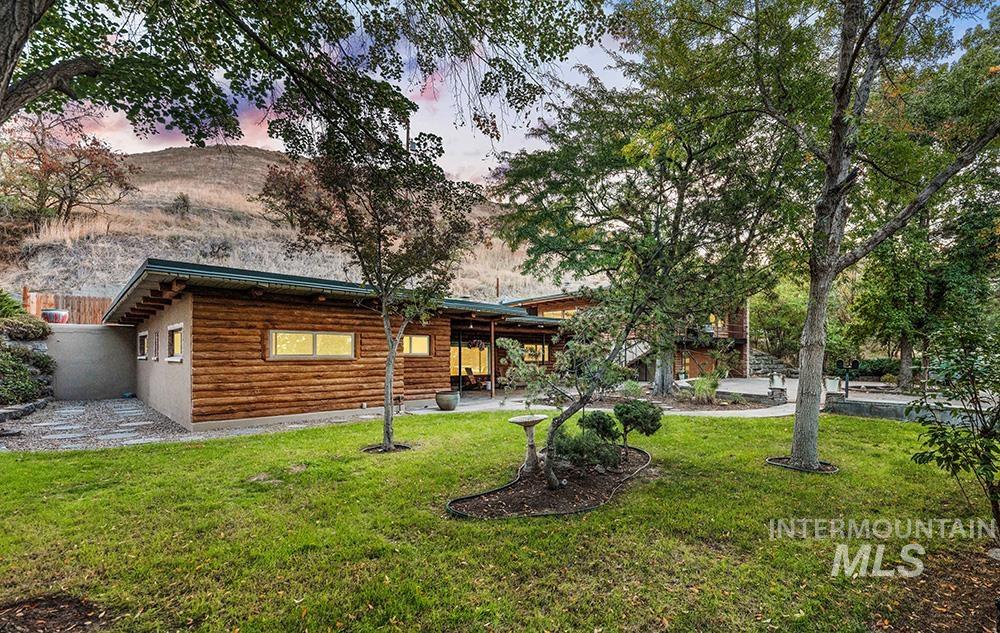 4480 N Kitsap Way, Boise, Idaho 83703, 5 Bedrooms, 4 Bathrooms, Residential For Sale, Price $899,900, 98977686