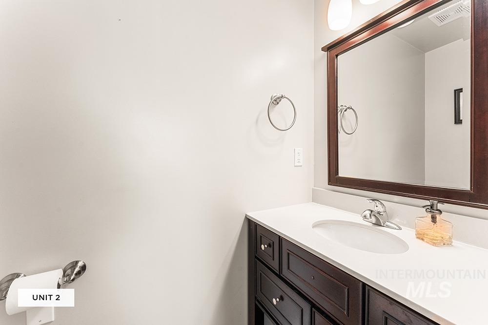 4480 N Kitsap Way, Boise, Idaho 83703, 2 Bedrooms, 1 Bathroom, Residential Income For Sale, Price $899,900,MLS 98977687