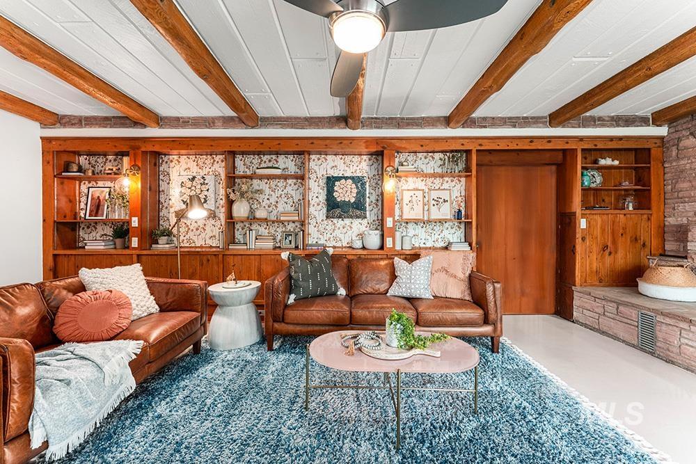 4480 N Kitsap Way, Boise, Idaho 83703, 2 Bedrooms, 1 Bathroom, Residential Income For Sale, Price $899,900,MLS 98977687