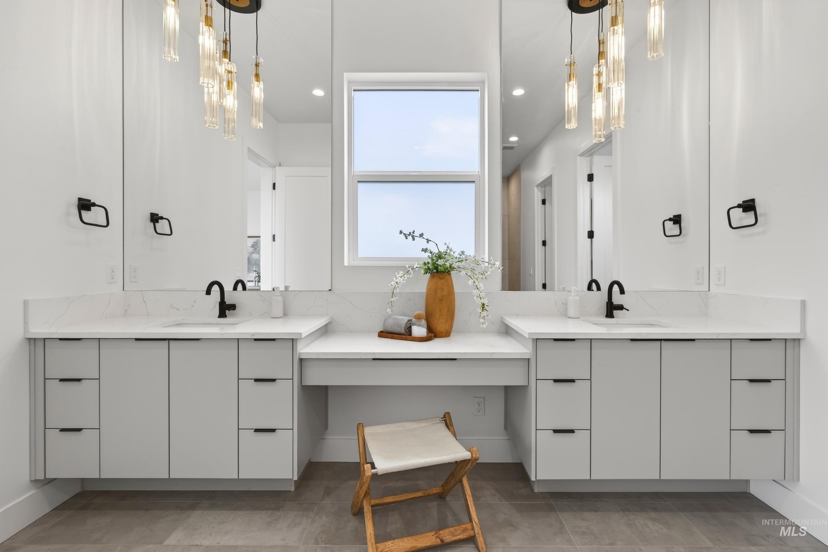 7786 W Diamond Lake Dr, Boise, Idaho 83714, 4 Bedrooms, 3.5 Bathrooms, Residential For Sale, Price $1,799,000,MLS 98977688