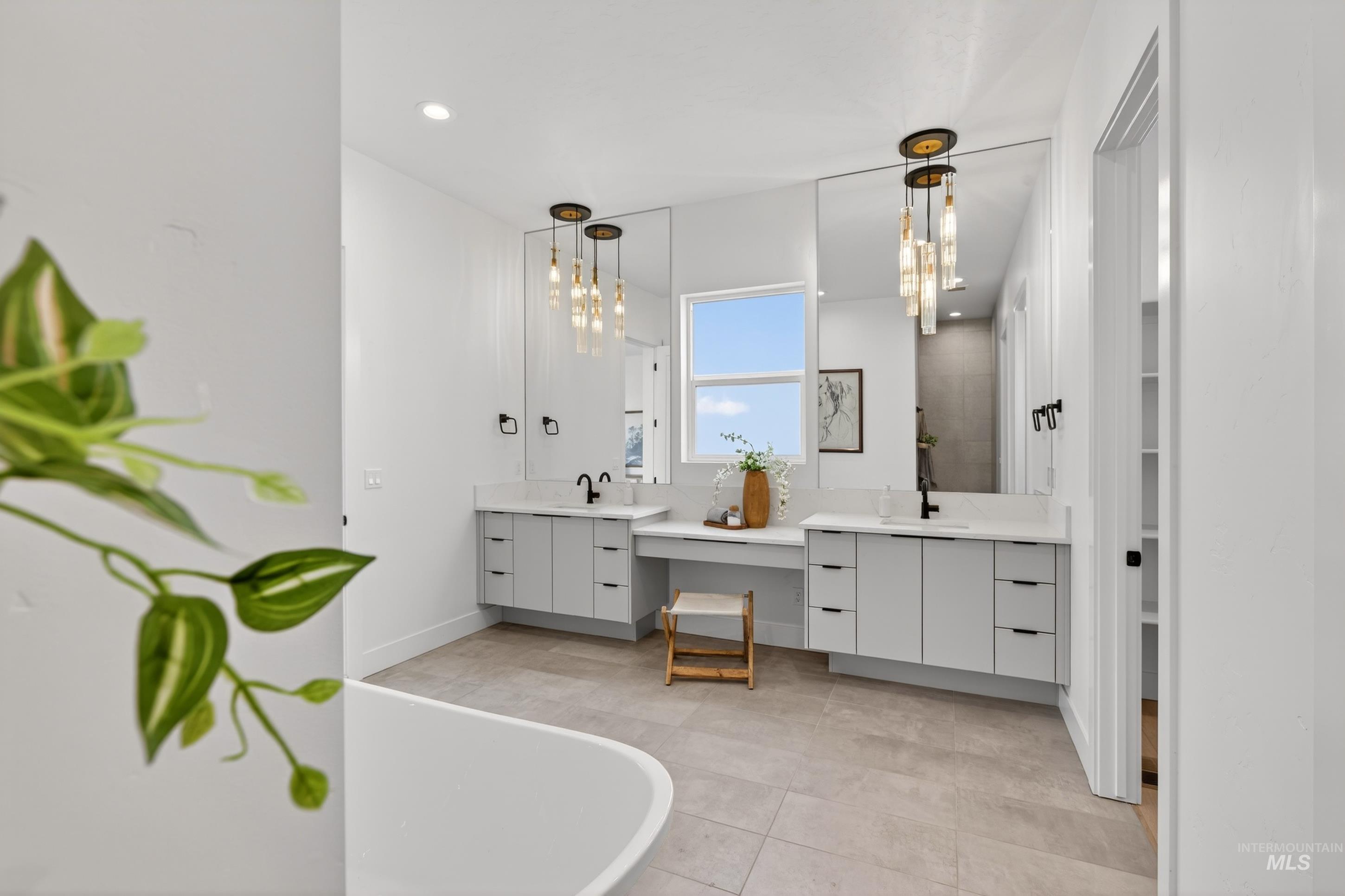 7786 W Diamond Lake Dr, Boise, Idaho 83714, 4 Bedrooms, 3.5 Bathrooms, Residential For Sale, Price $1,799,000,MLS 98977688