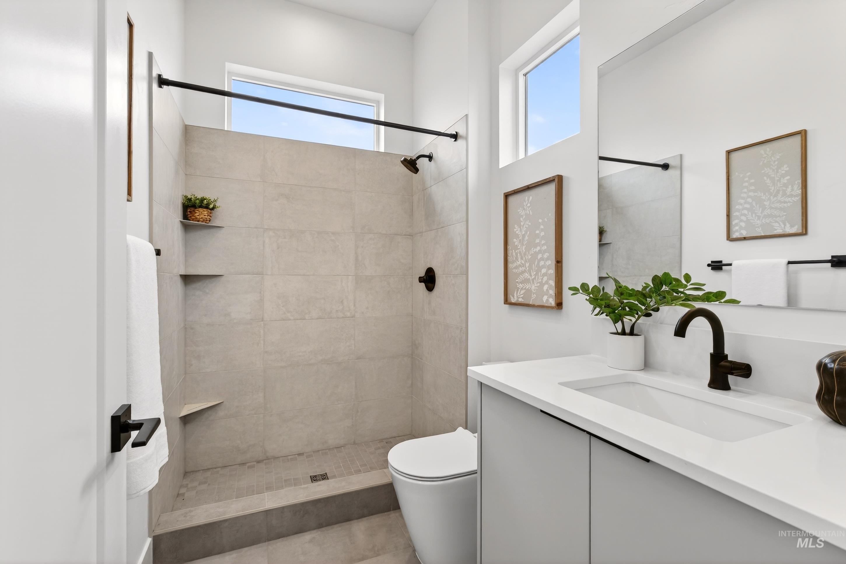 7786 W Diamond Lake Dr, Boise, Idaho 83714, 4 Bedrooms, 3.5 Bathrooms, Residential For Sale, Price $1,799,000,MLS 98977688