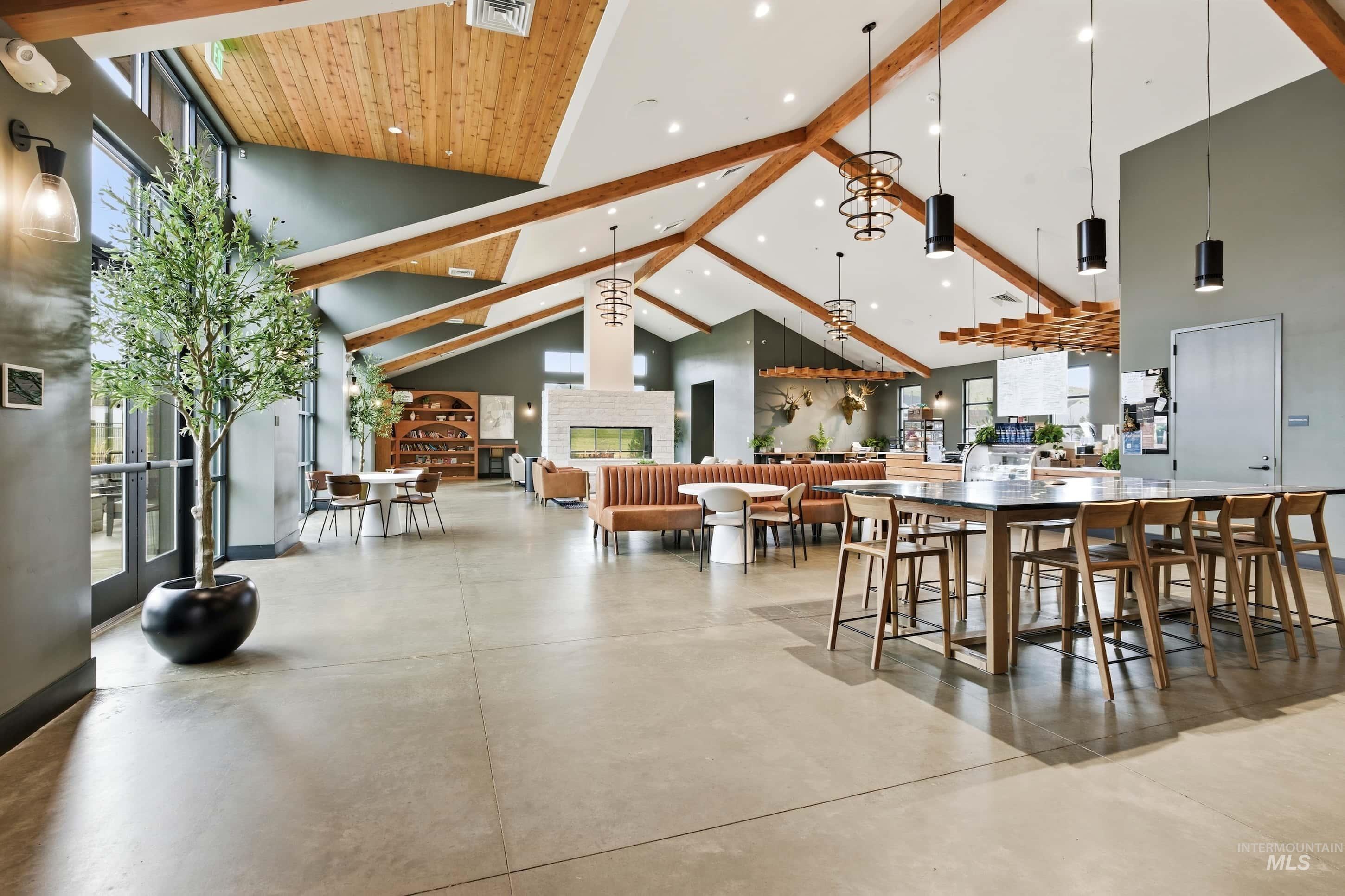 7786 W Diamond Lake Dr, Boise, Idaho 83714, 4 Bedrooms, 3.5 Bathrooms, Residential For Sale, Price $1,799,000,MLS 98977688