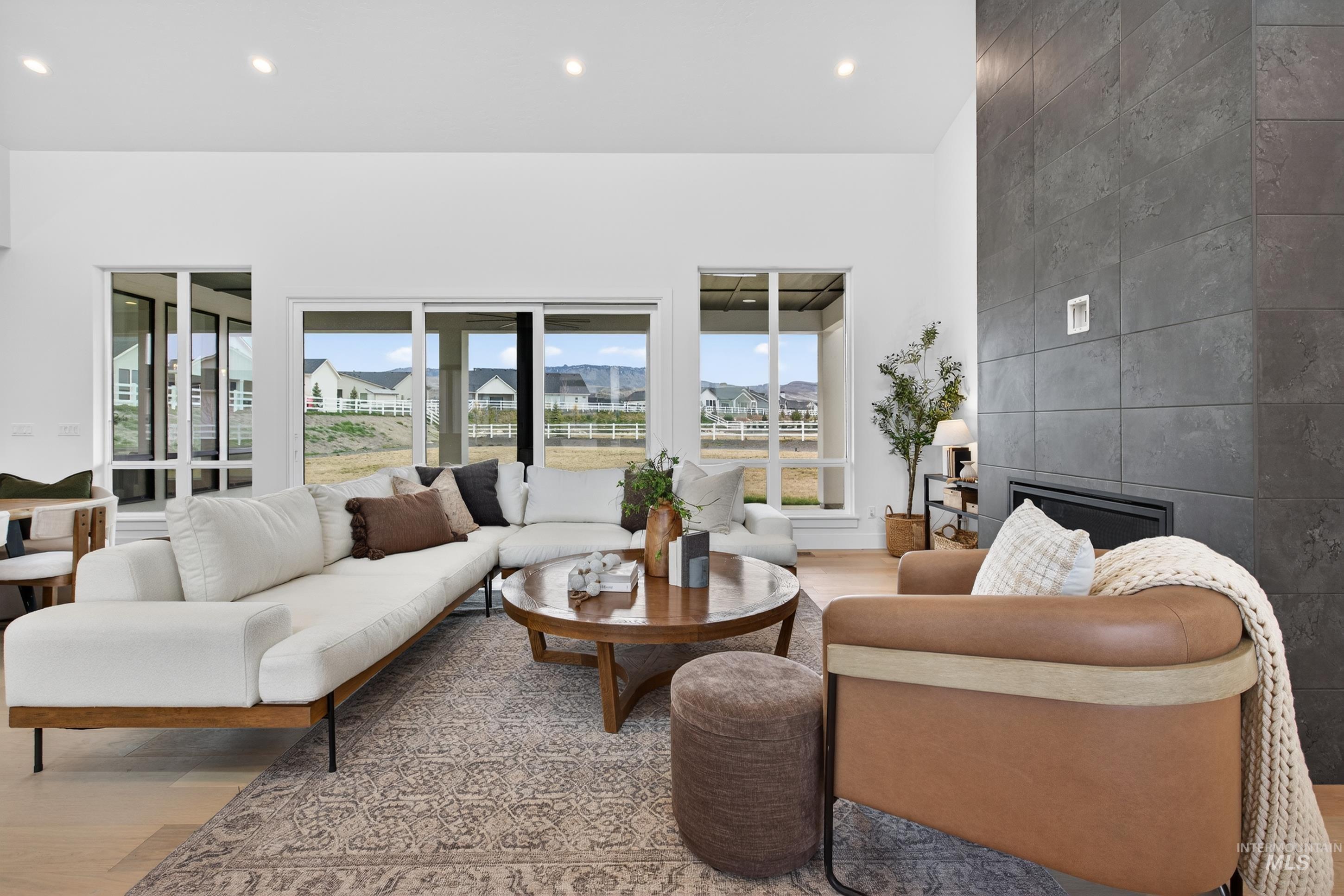 7786 W Diamond Lake Dr, Boise, Idaho 83714, 4 Bedrooms, 3.5 Bathrooms, Residential For Sale, Price $1,799,000,MLS 98977688