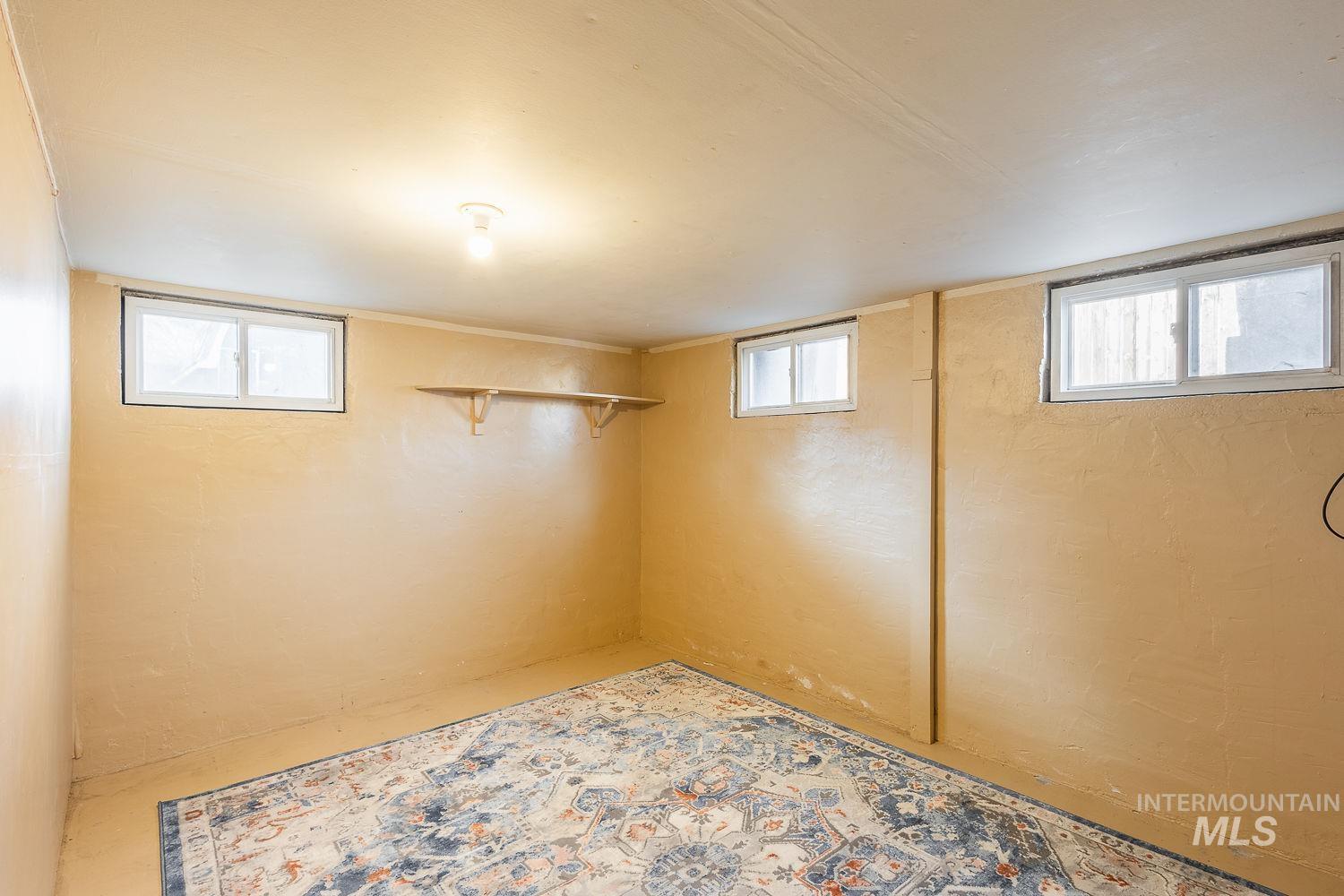 819 S Roosevelt St, Boise, Idaho 83705, 1 Bedroom, 1 Bathroom, Residential For Sale, Price $357,000, 98977689