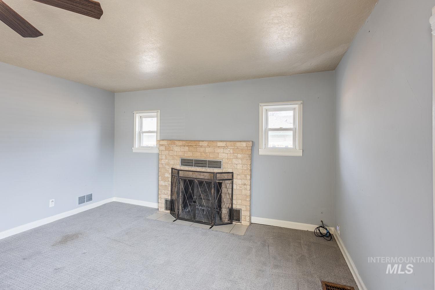 819 S Roosevelt St, Boise, Idaho 83705, 1 Bedroom, 1 Bathroom, Residential For Sale, Price $357,000, 98977689