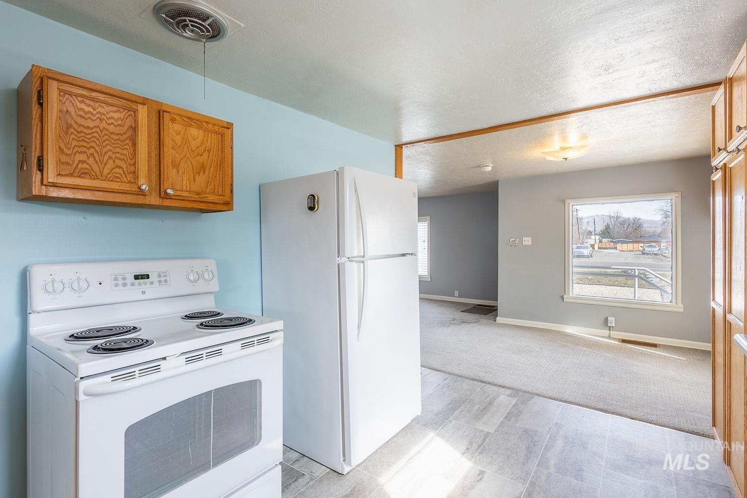 819 S Roosevelt St, Boise, Idaho 83705, 1 Bedroom, 1 Bathroom, Residential For Sale, Price $357,000, 98977689