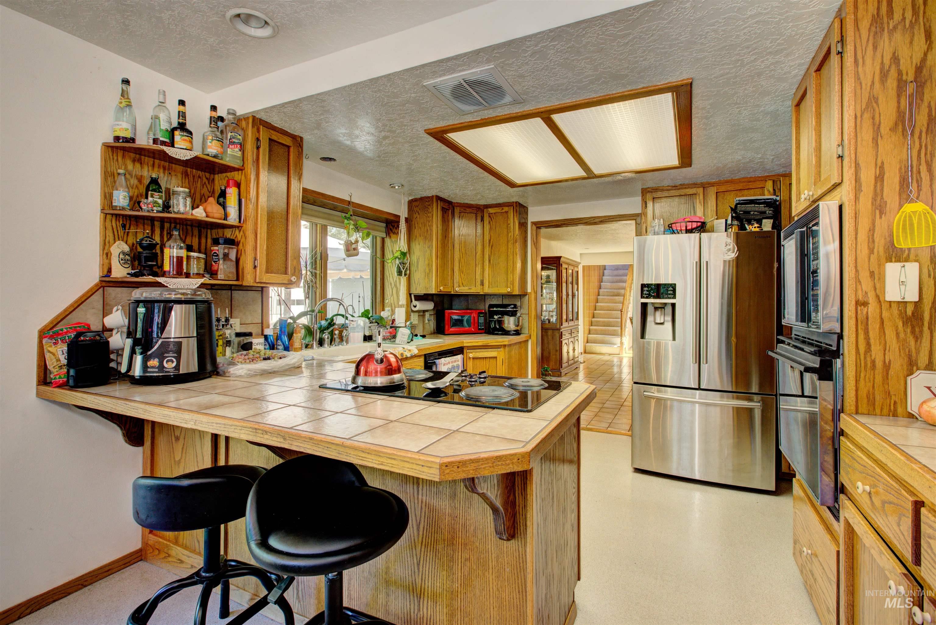 150 E Hubbard, Kuna, Idaho 83634, 4 Bedrooms, 2.5 Bathrooms, Residential For Sale, Price $1,300,000,MLS 98977694