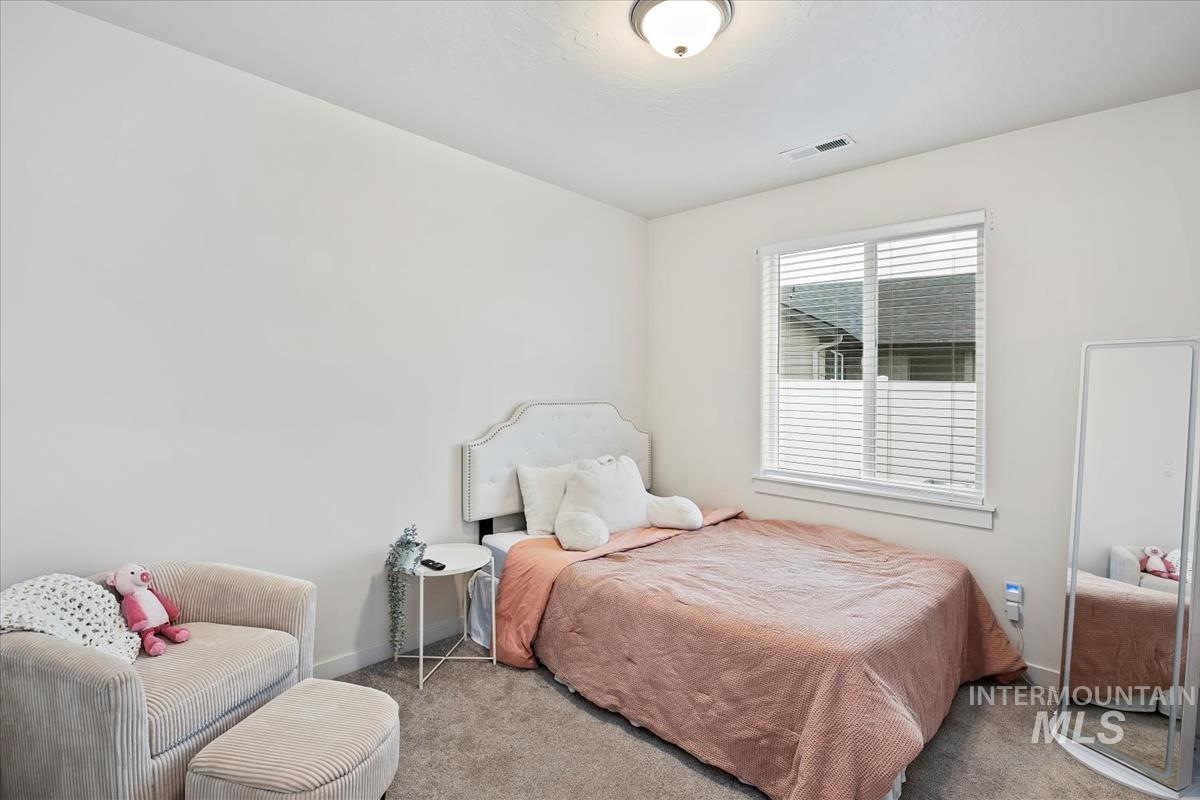 18566 White Rose Pl, Nampa, Idaho 83687, 4 Bedrooms, 2 Bathrooms, Residential For Sale, Price $429,900,MLS 98977695