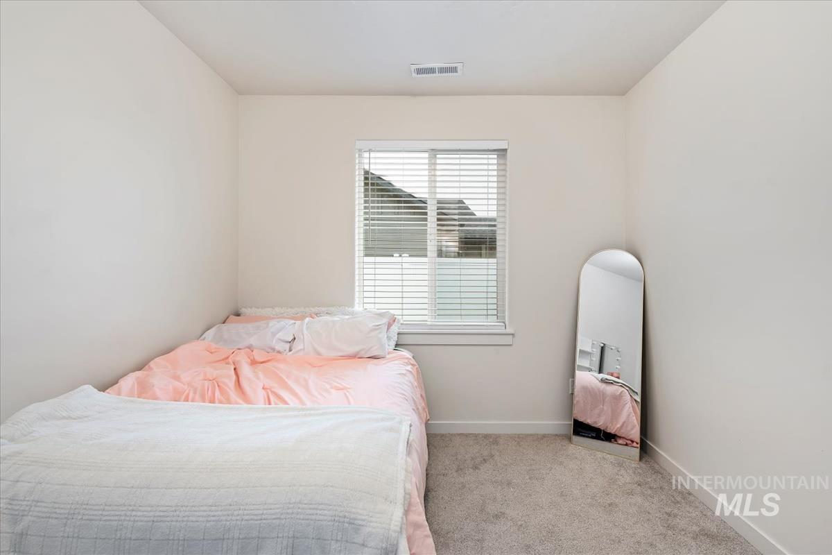 18566 White Rose Pl, Nampa, Idaho 83687, 4 Bedrooms, 2 Bathrooms, Residential For Sale, Price $429,900,MLS 98977695