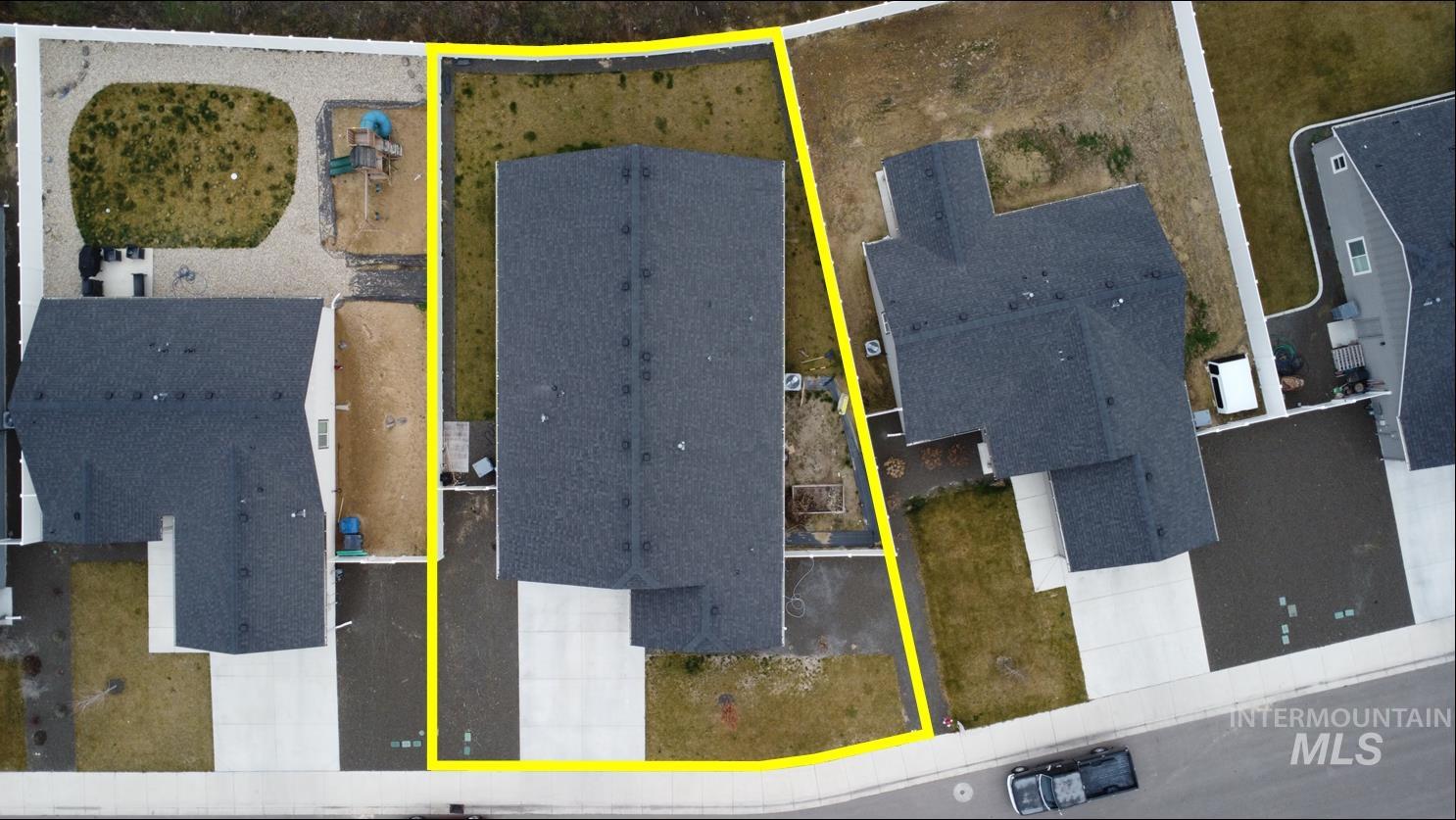 18566 White Rose Pl, Nampa, Idaho 83687, 4 Bedrooms, 2 Bathrooms, Residential For Sale, Price $429,900,MLS 98977695